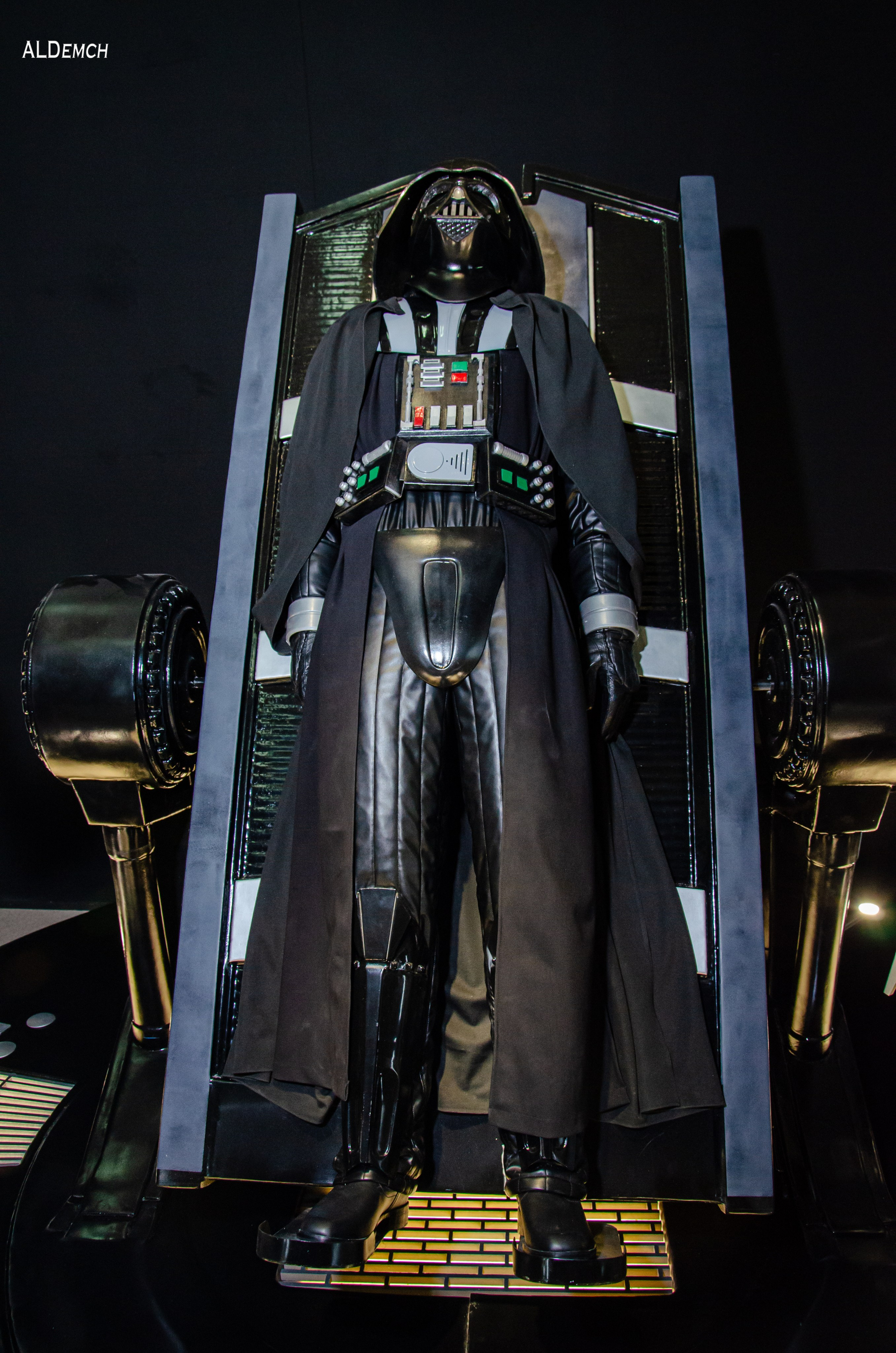 Фотосессия на ВДНХ косплей выставки по звёздным войнам