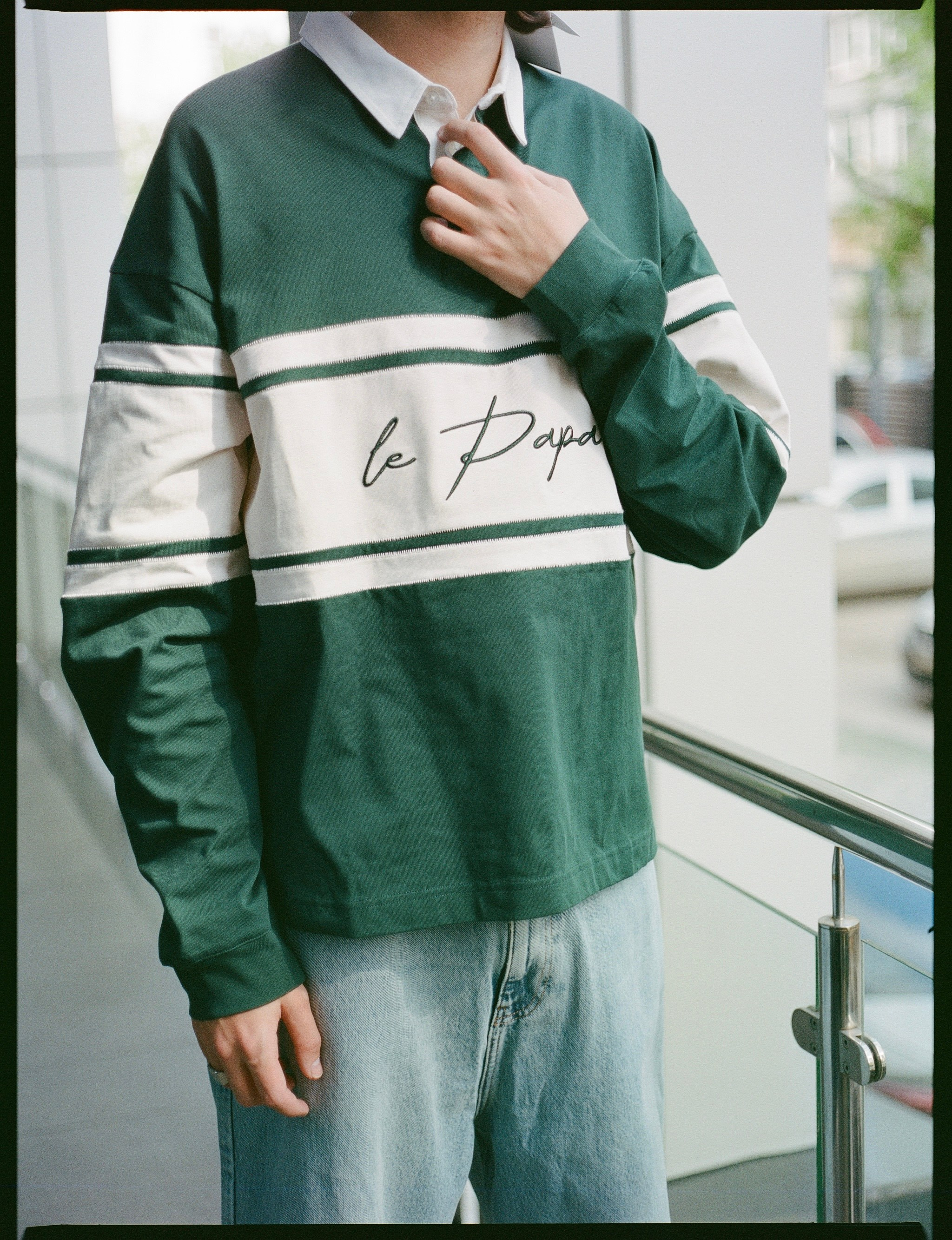 Le Papa. Главная