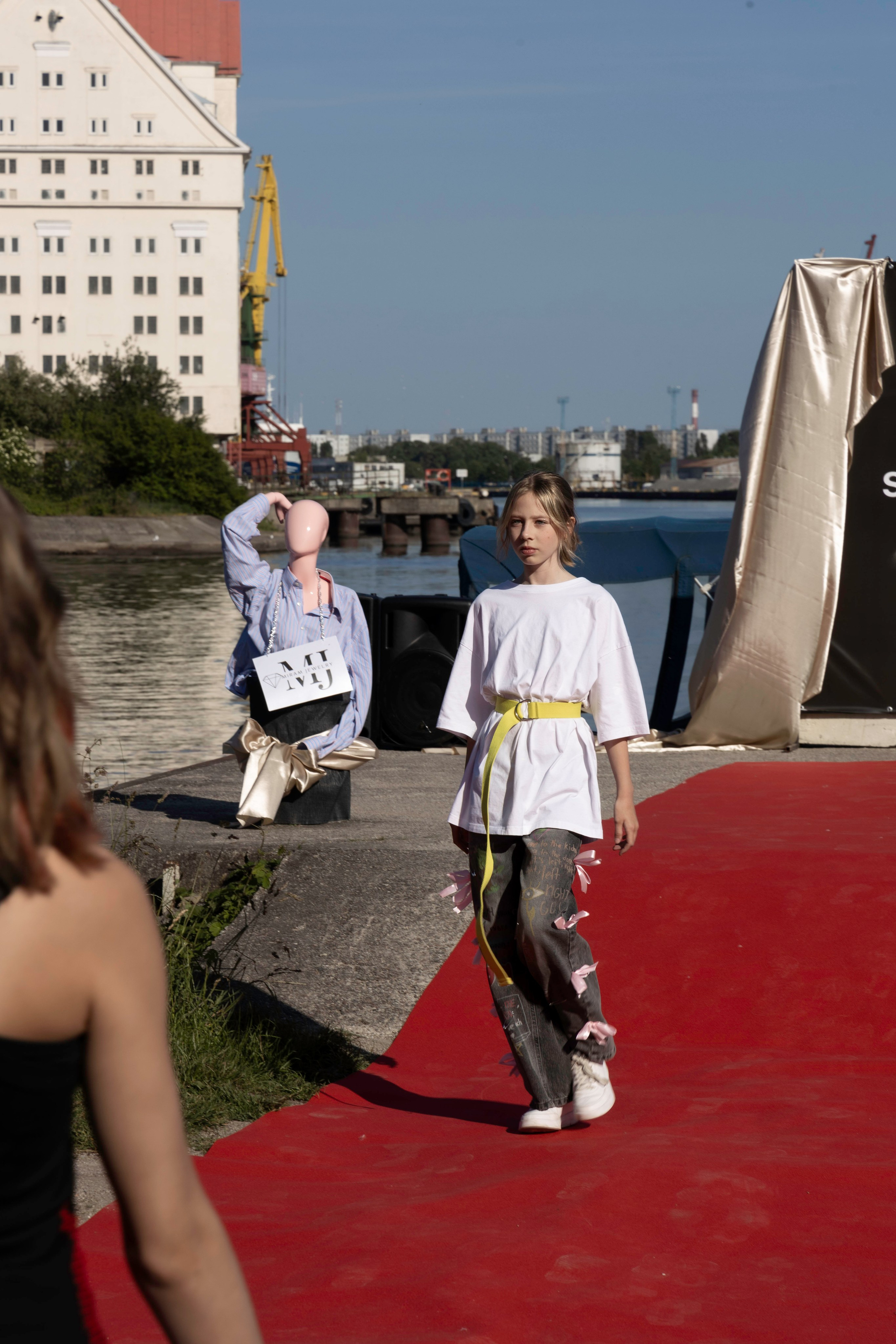 Открытие «FISUN | MIRAM Brand». Olya Posnimay