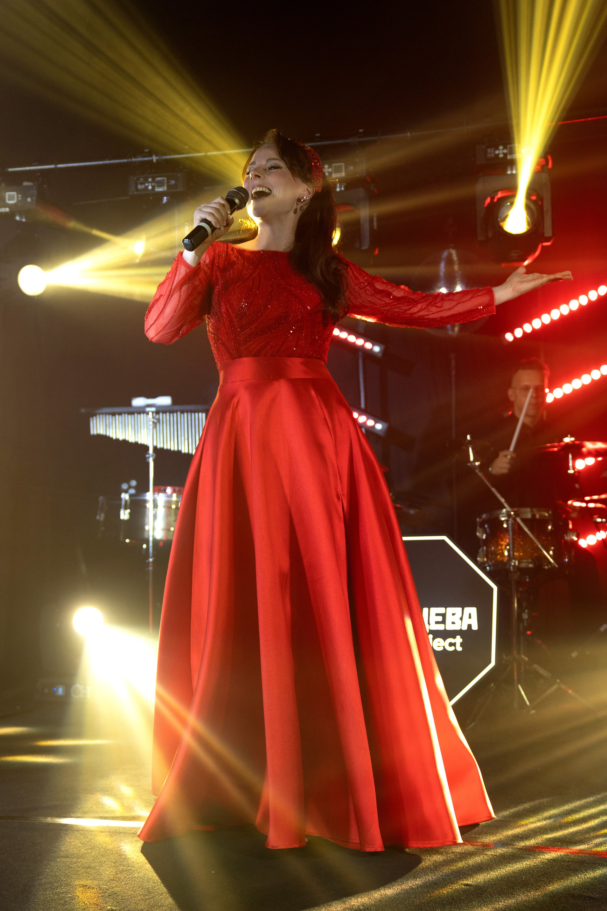 Съемка PROMO-2025. СУРОВЦЕВА project. Эстрадно-народный кавер-бэнд