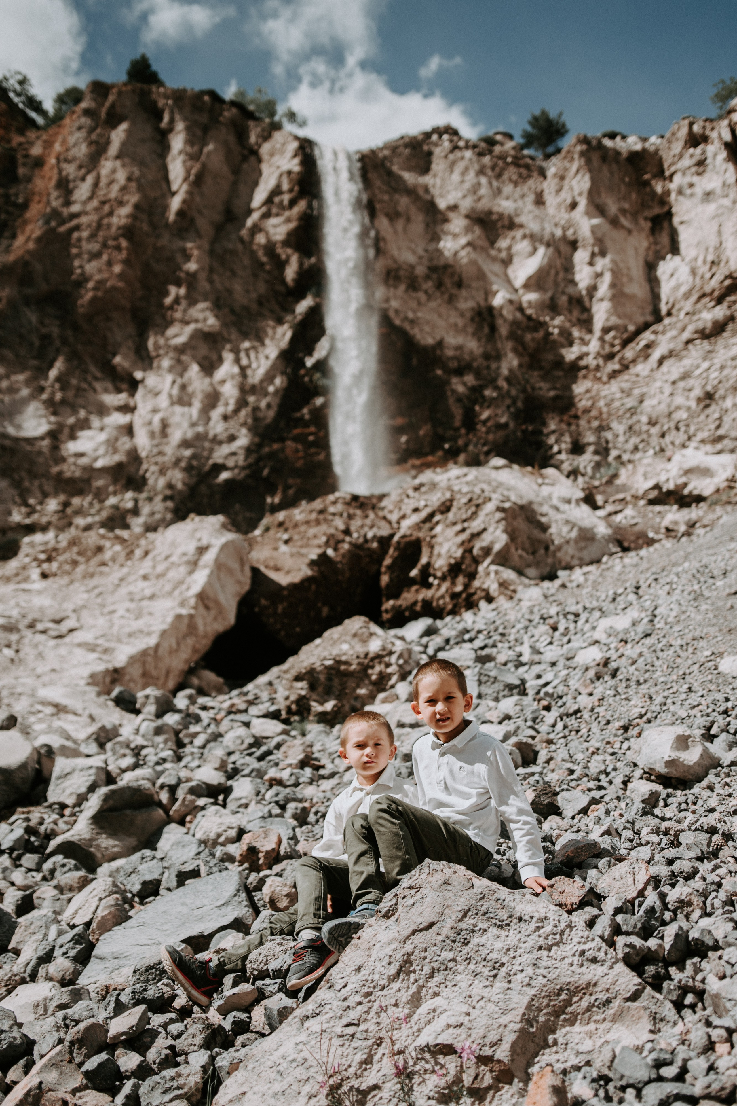 ЮНЫЕ ПУТЕШЕСТВЕННИКИ. Фотограф Настя Конник | Пятигорск | Эльбрус | Домбай | Архыз