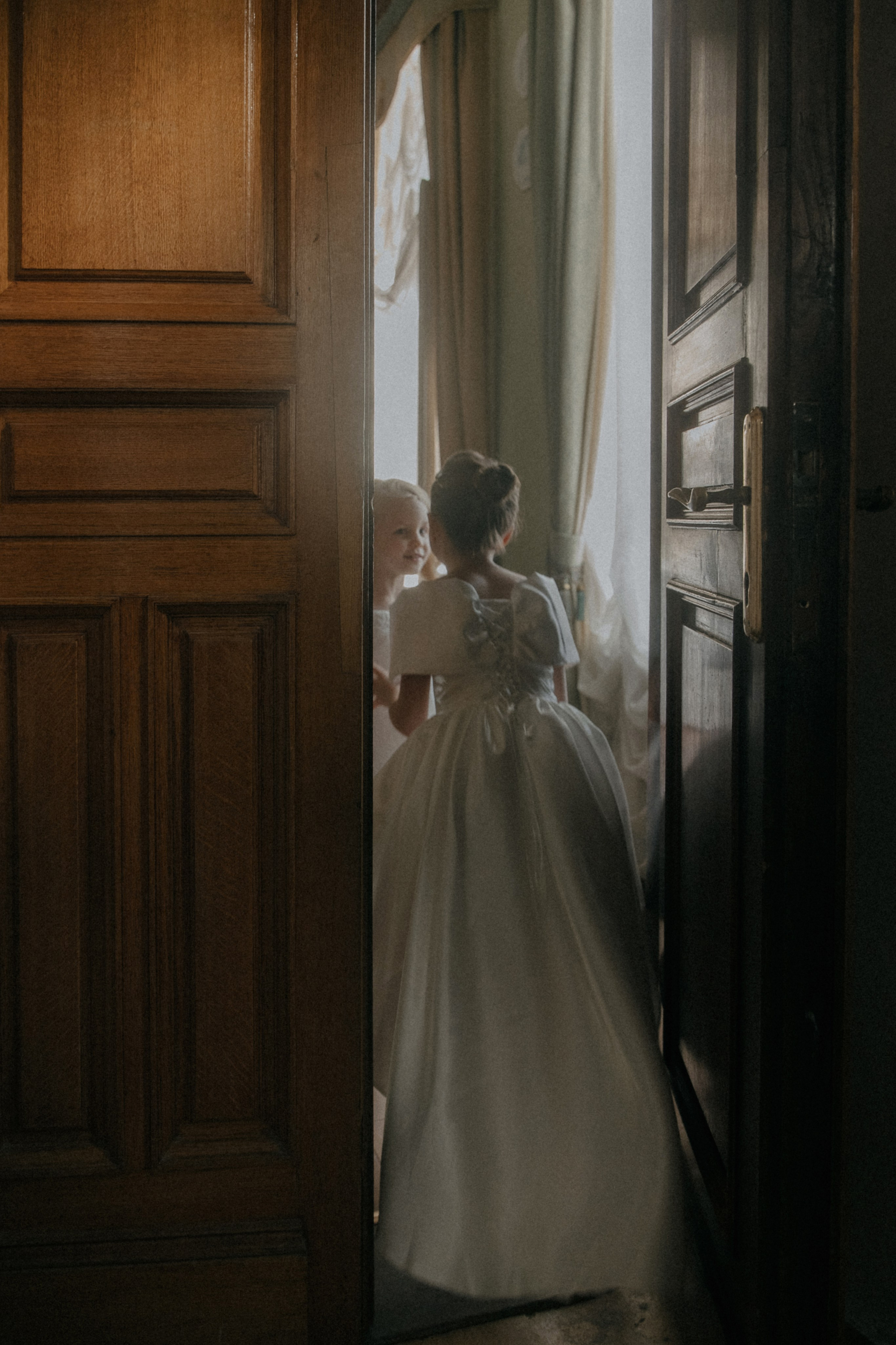 Свадебная фотосъемка в Середниково. Свадебный фотограф Москва