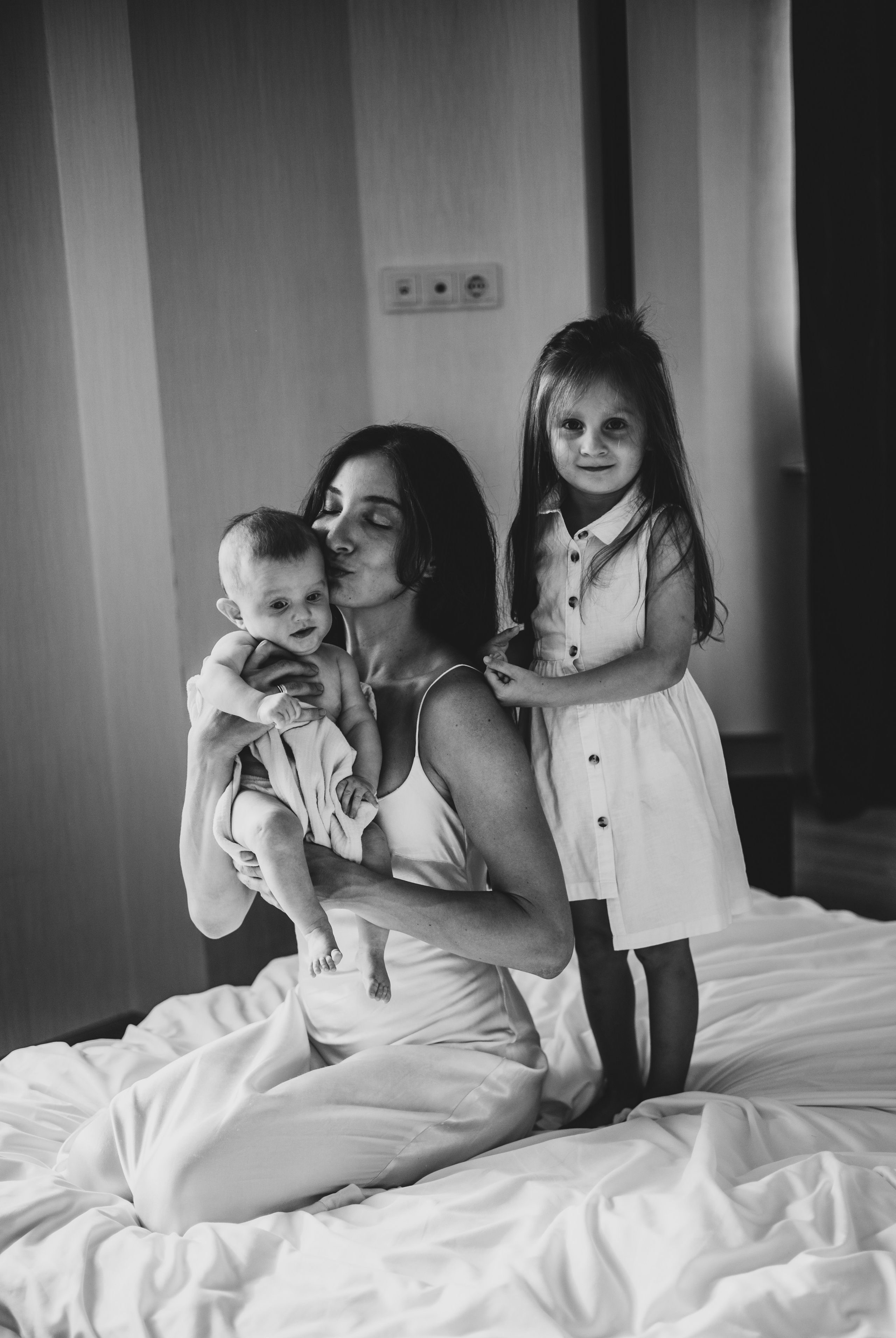 Домашняя история красивых девочек. Фотограф Алевтина Матешук