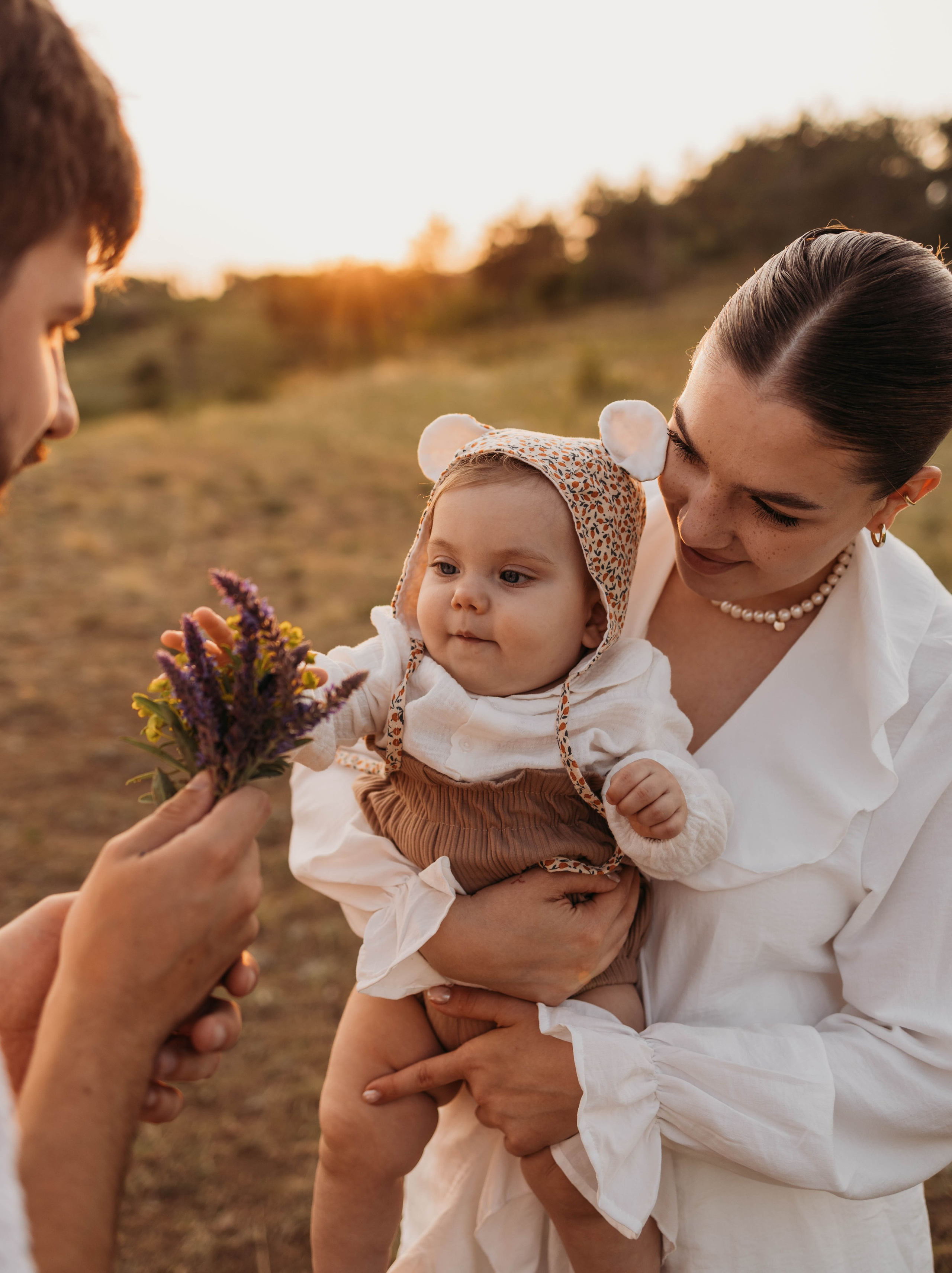 Про маленькую Аглаю и ее маму и папу. Фотограф Алевтина Матешук