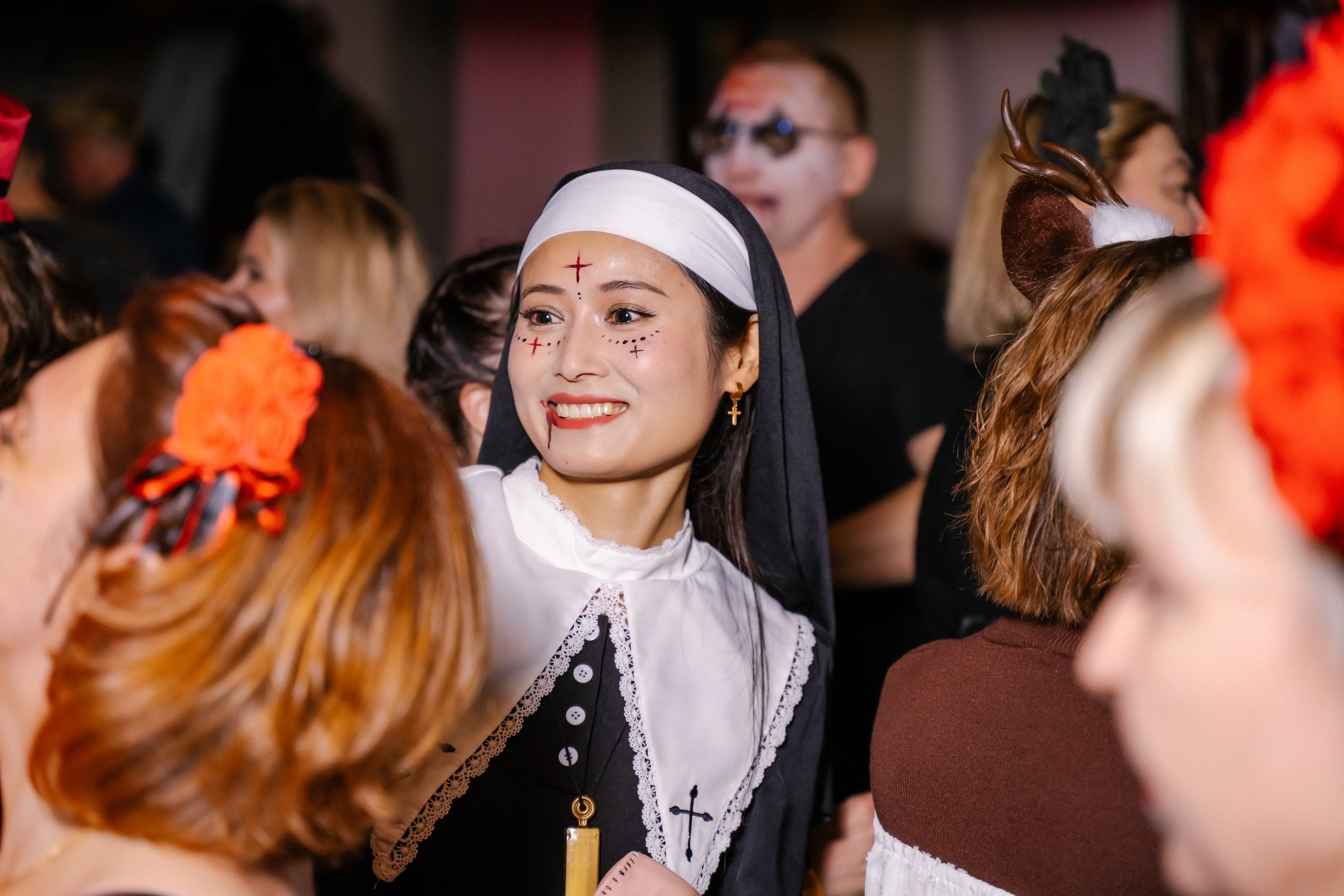 Зловещие попотрясы. Клубная вечеринка | 02.11.24. Галерея Фантим