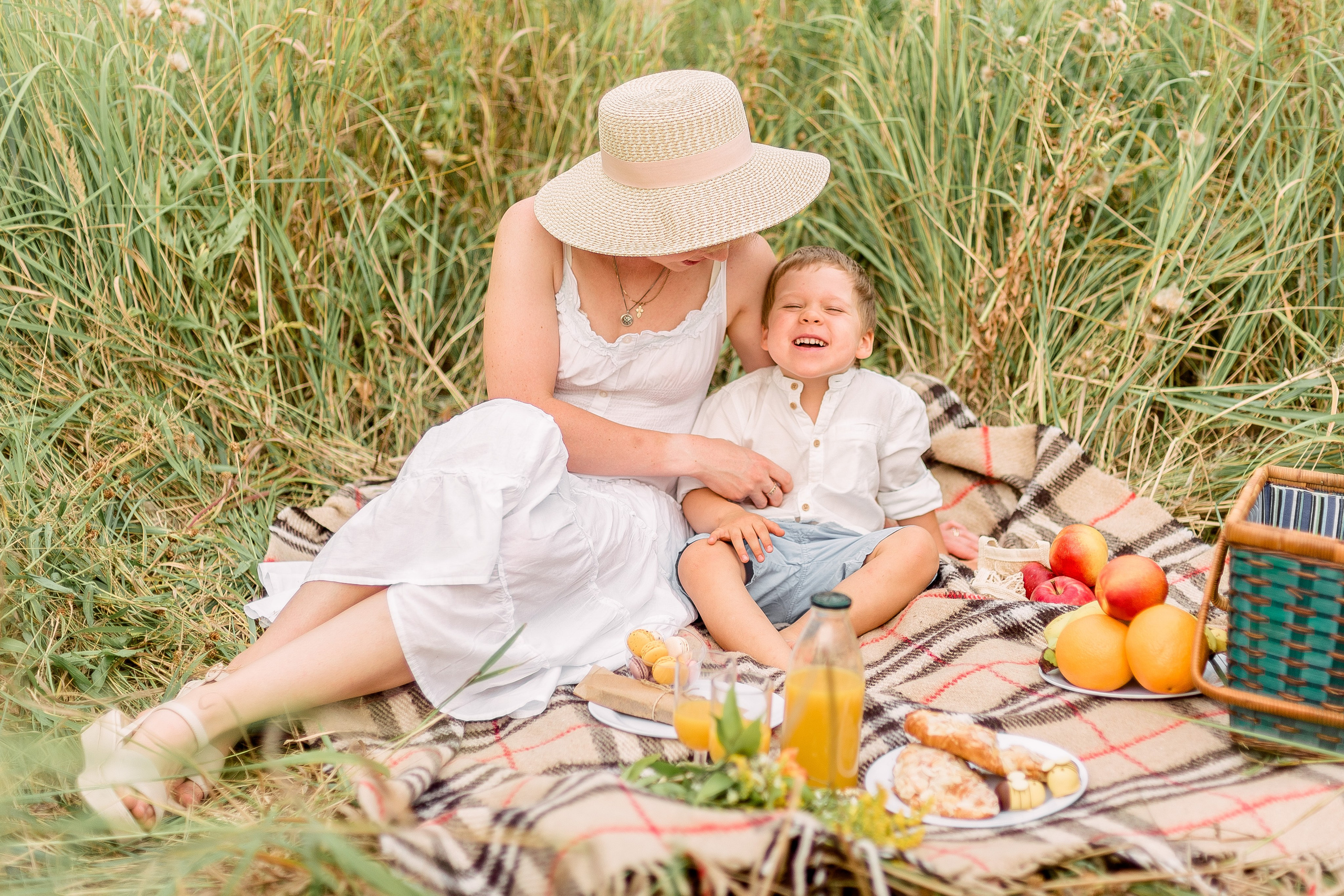 В поле. Фотограф Юлия Попова