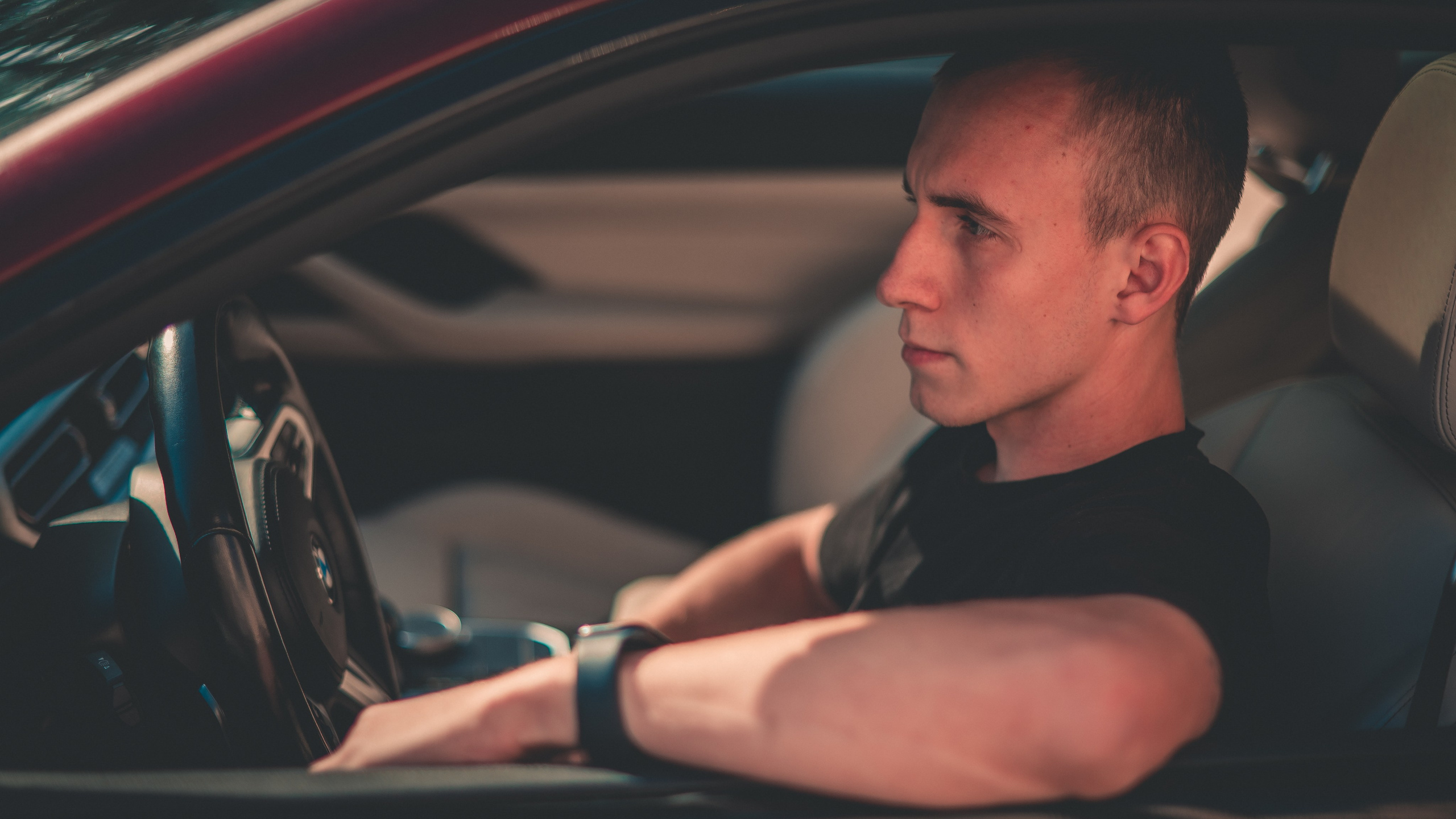 Вячеслав Шкадин — портретная съёмка. Иван Кубик — фотограф и видеограф