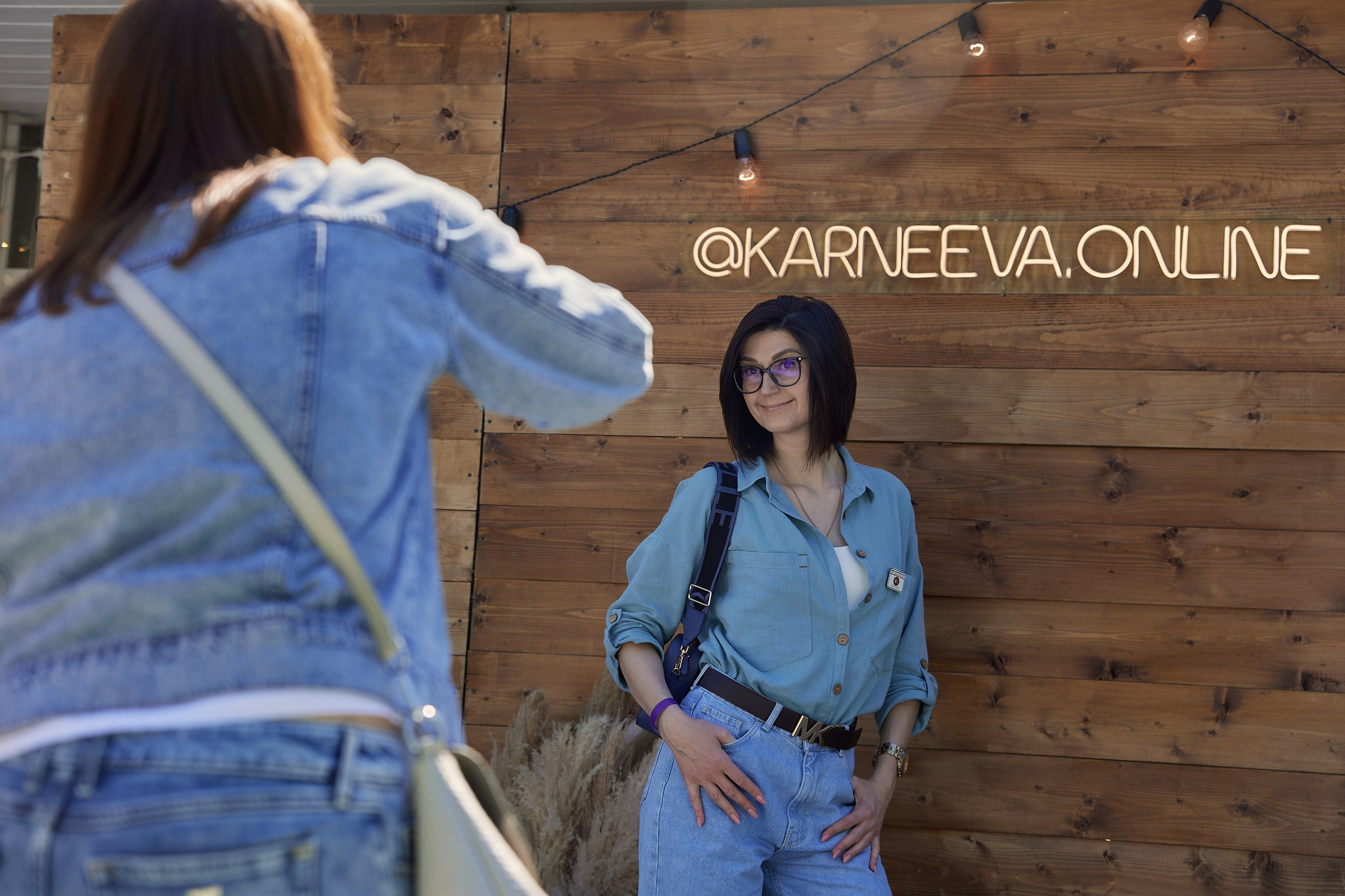 Выпускной Karneeva.online 2024. Репортажный и семейный фотограф Ухова Наталья в Москве