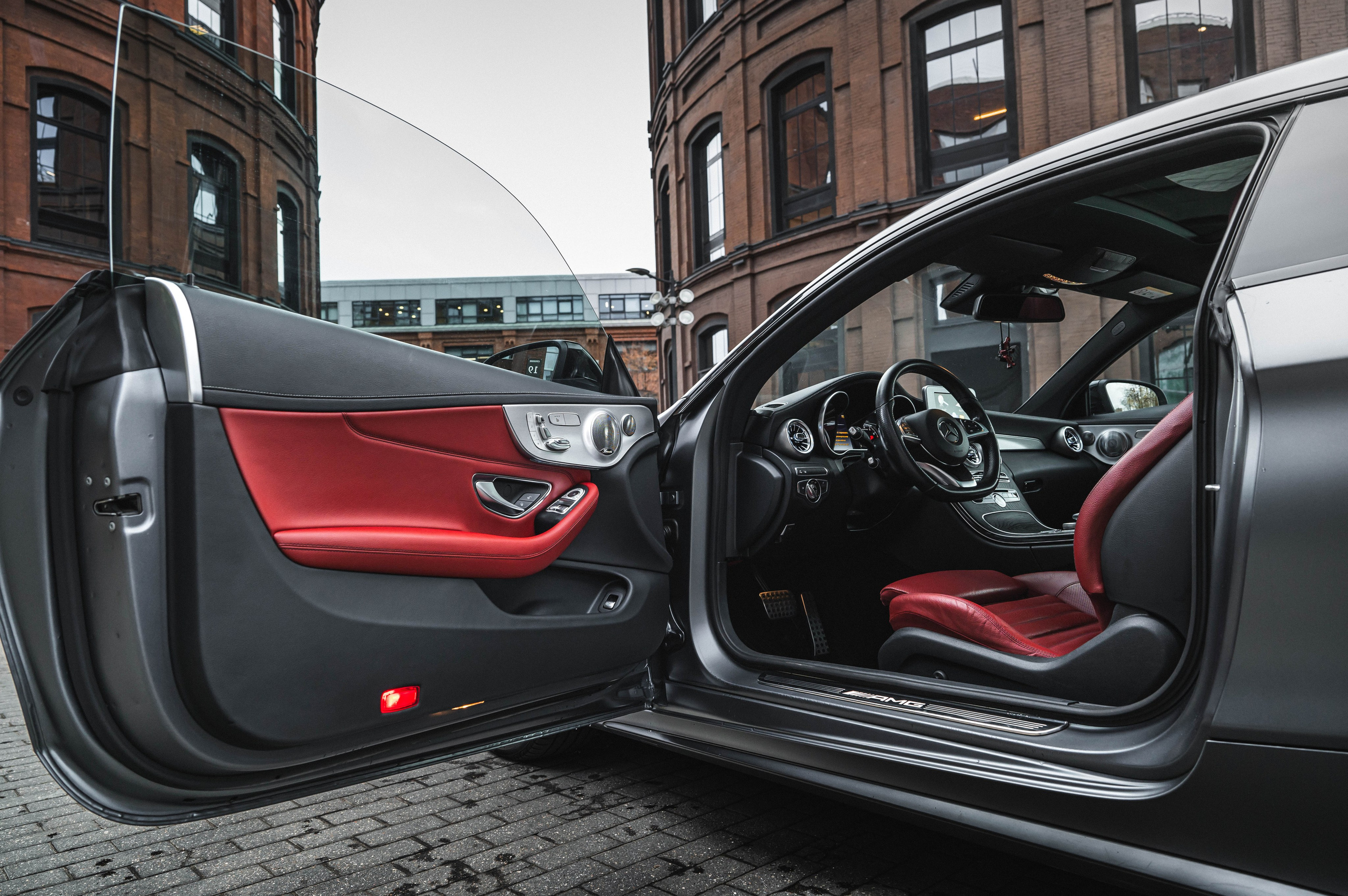 MB C43 amg. Автомобильный фотограф в Москве — Сидоров Дмитрий