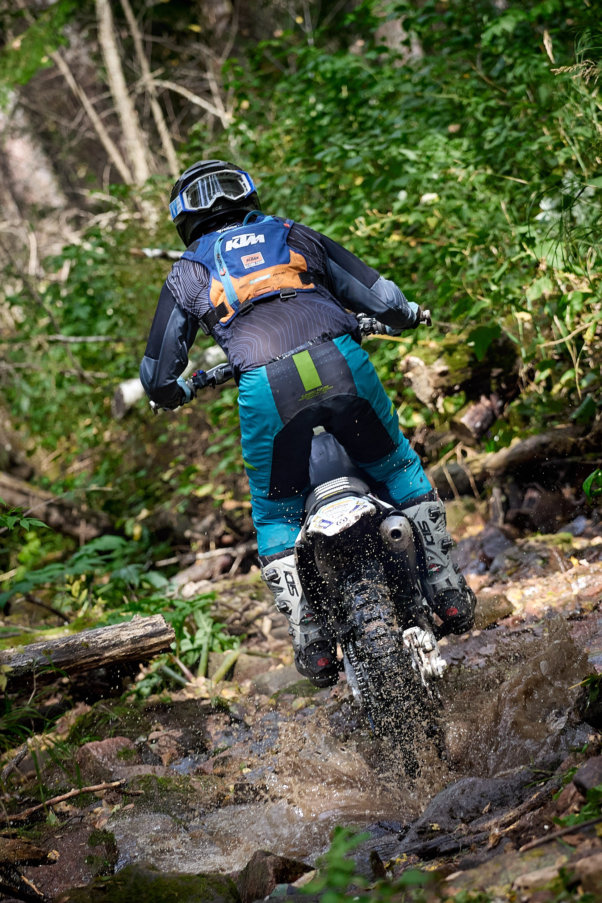 БУРЕЛОМ 2025 чемпионат Сибири по Эндуро. Фотограф Москва Concerts photo / Fashion photо