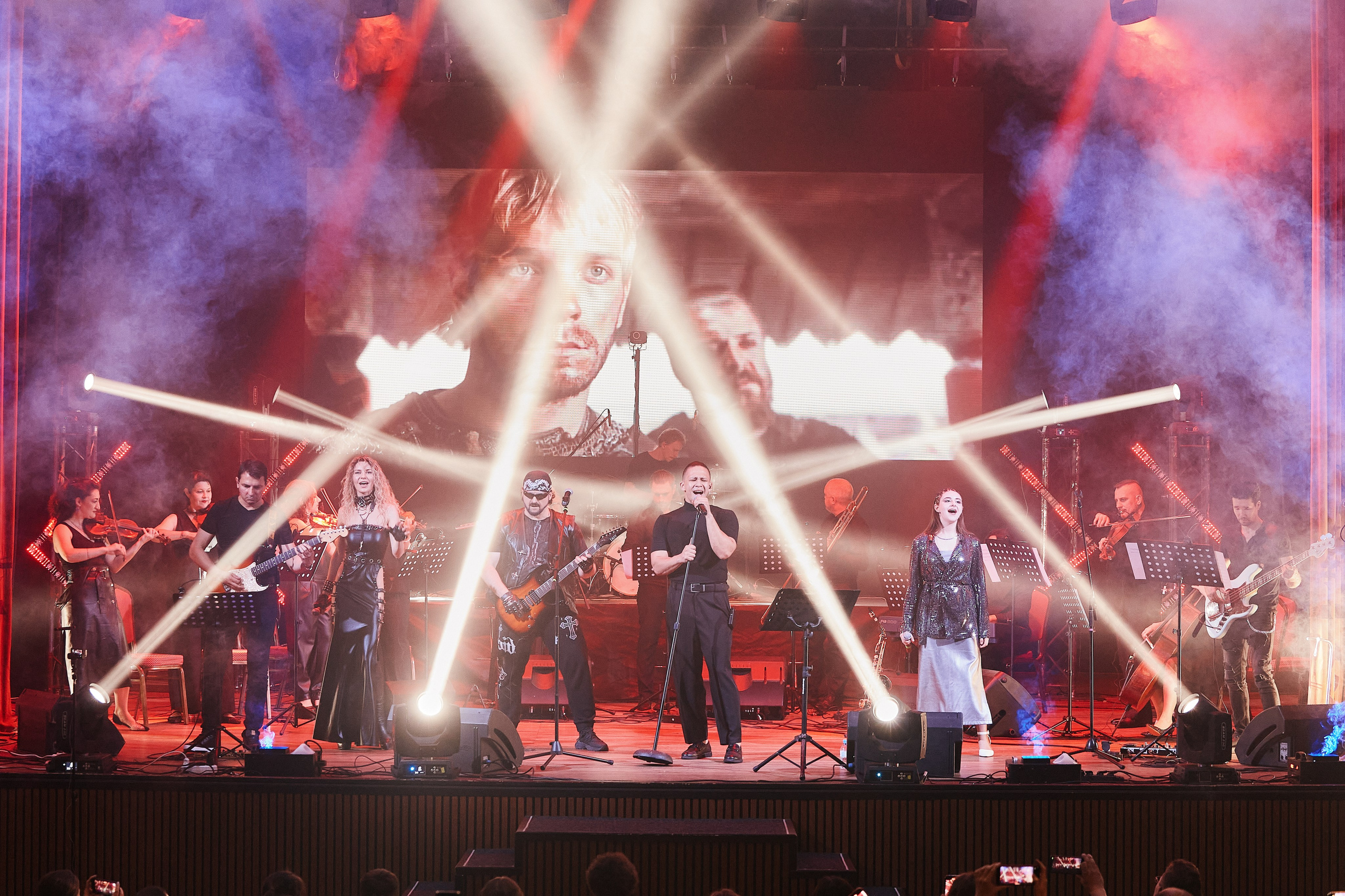 Симфо-Рок-Шоу в ДКЖД 05.06. Свадебный репортажный фотограф краснодар максим дремов дрёмов фотосессия студия цена