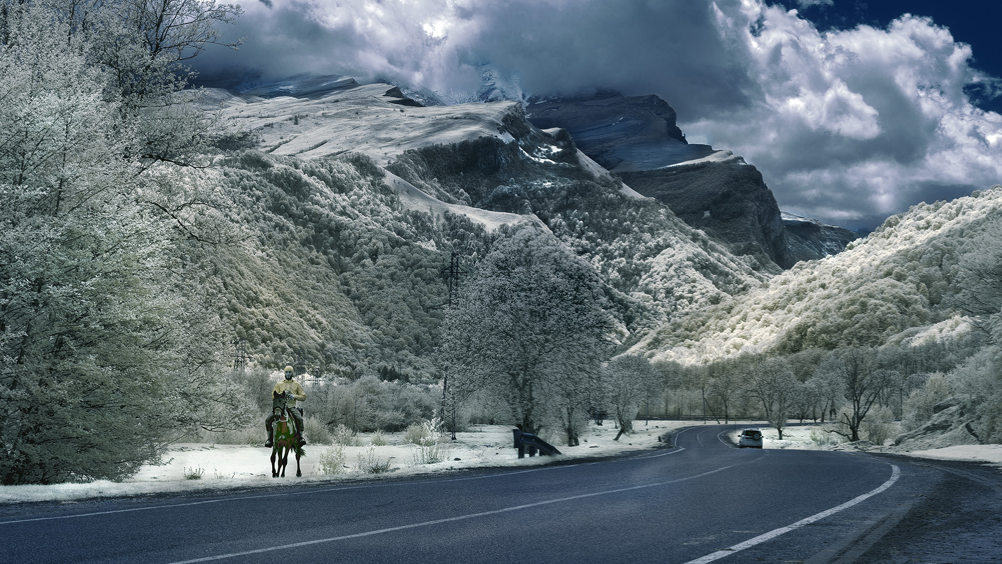 Дорога на Голубое озеро КБР инфракрасная съемка