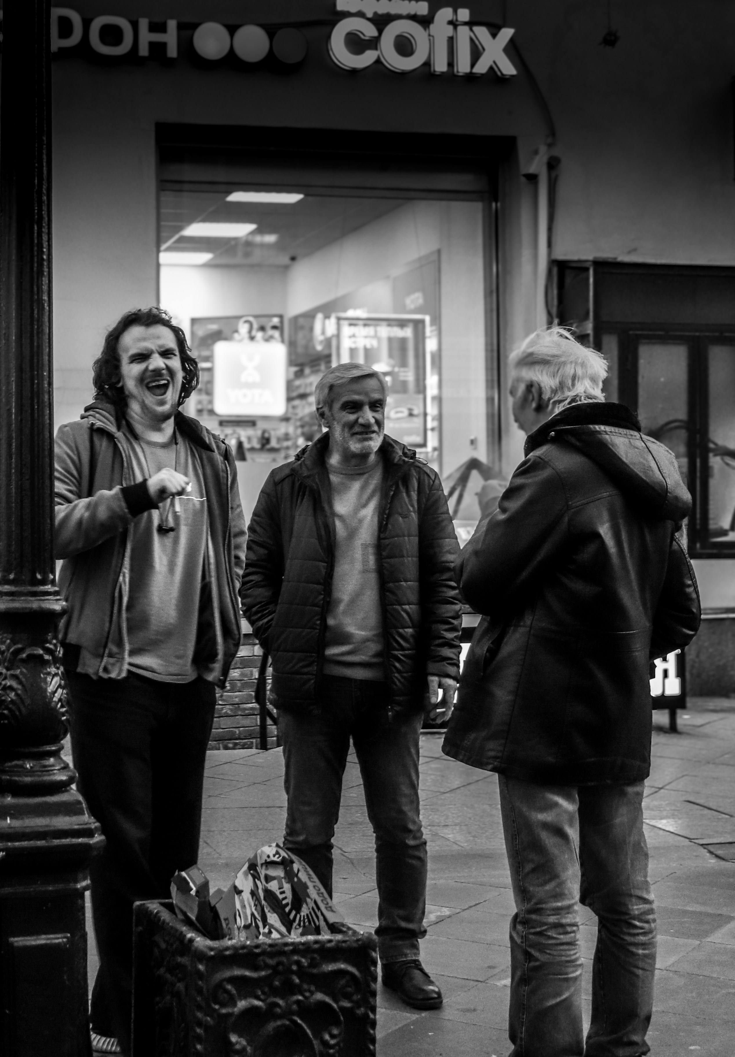 Вечер. Фотограф репортажей и стритфотосессий в Москве Людмила Смирнова