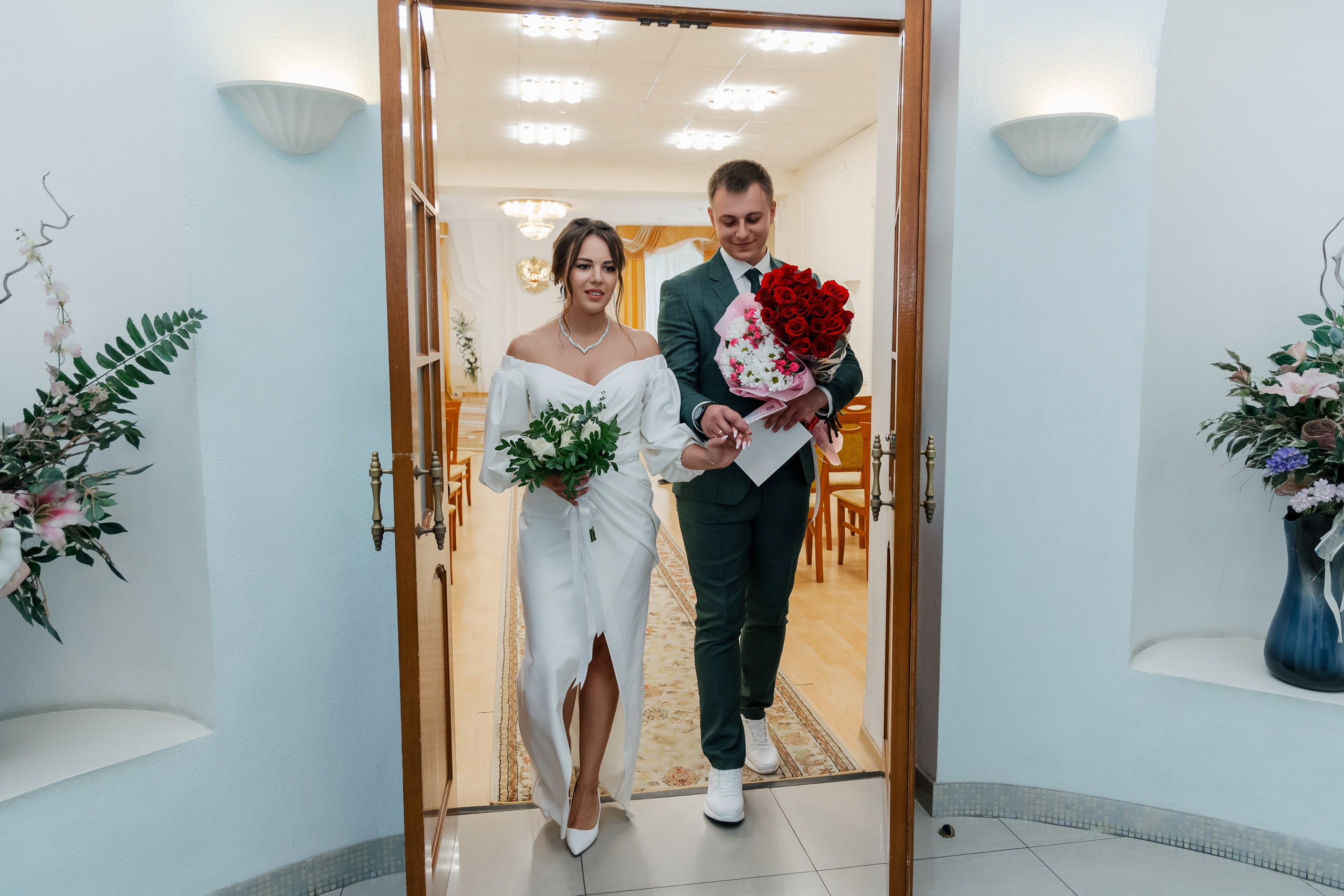 Олег и Юлия. Свадебная прогулка. Свадебный фотограф в Хабаровске