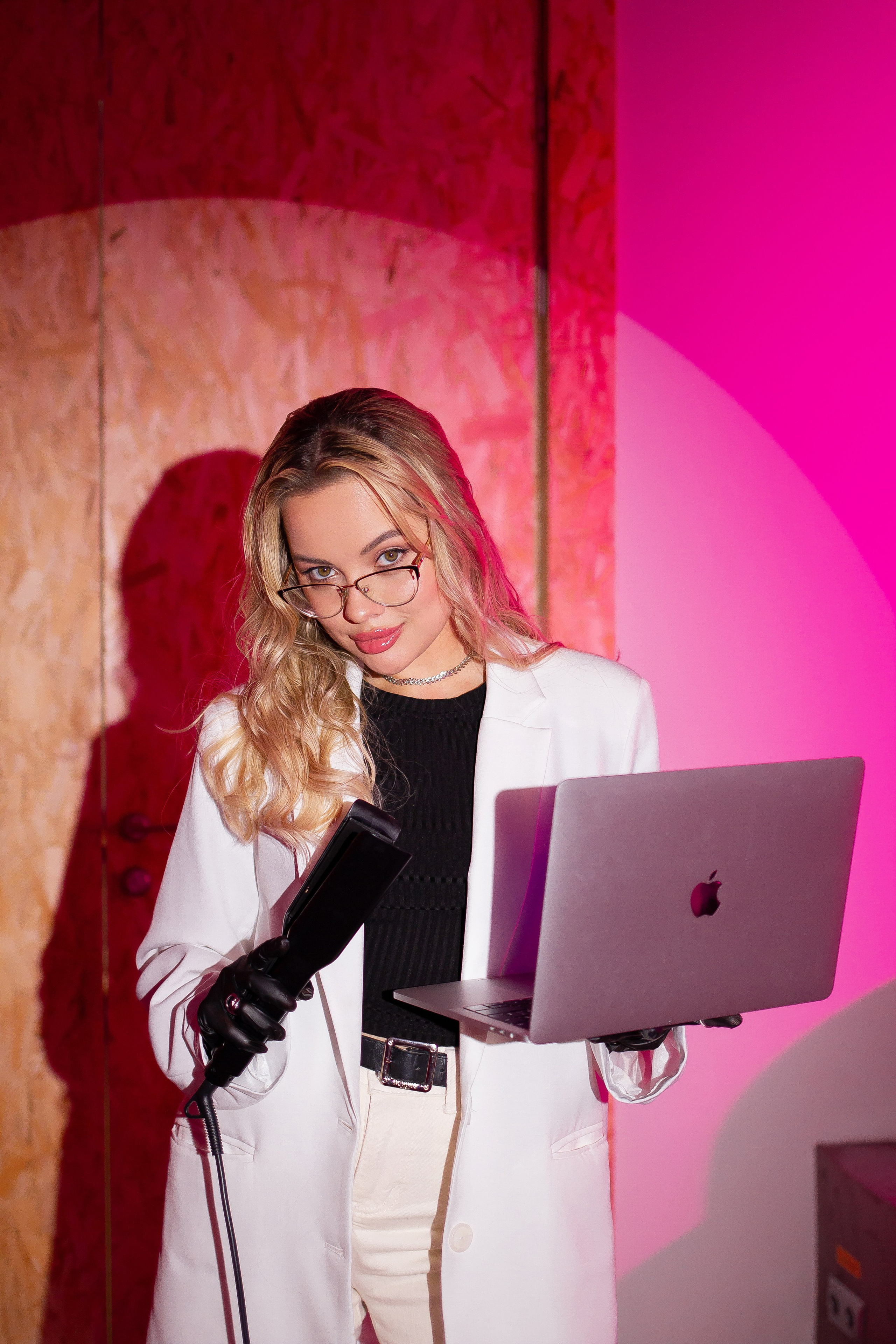 А — МАСТЕР ПО КЕРАТИНУ. Фотограф Екатеринбург Елена Минина