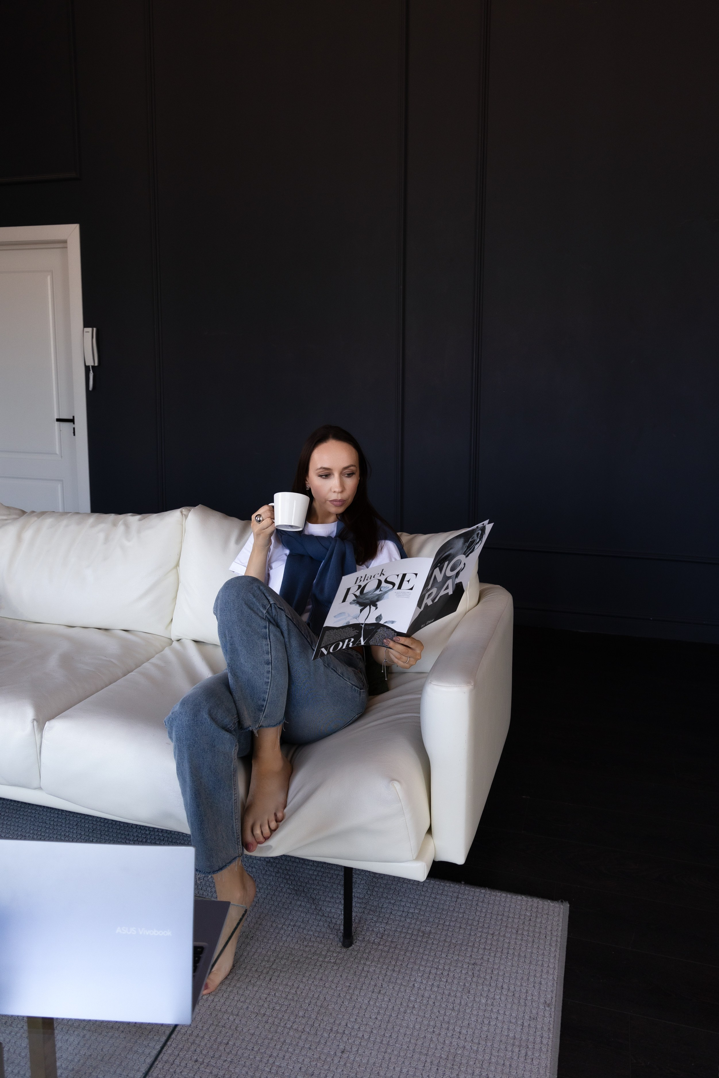 Стилист контент съемка, стильные кадры, фотосессия портрет, фотосъемка для соцсетей, визуал для бренда, фото одежды, контент фотограф спб 