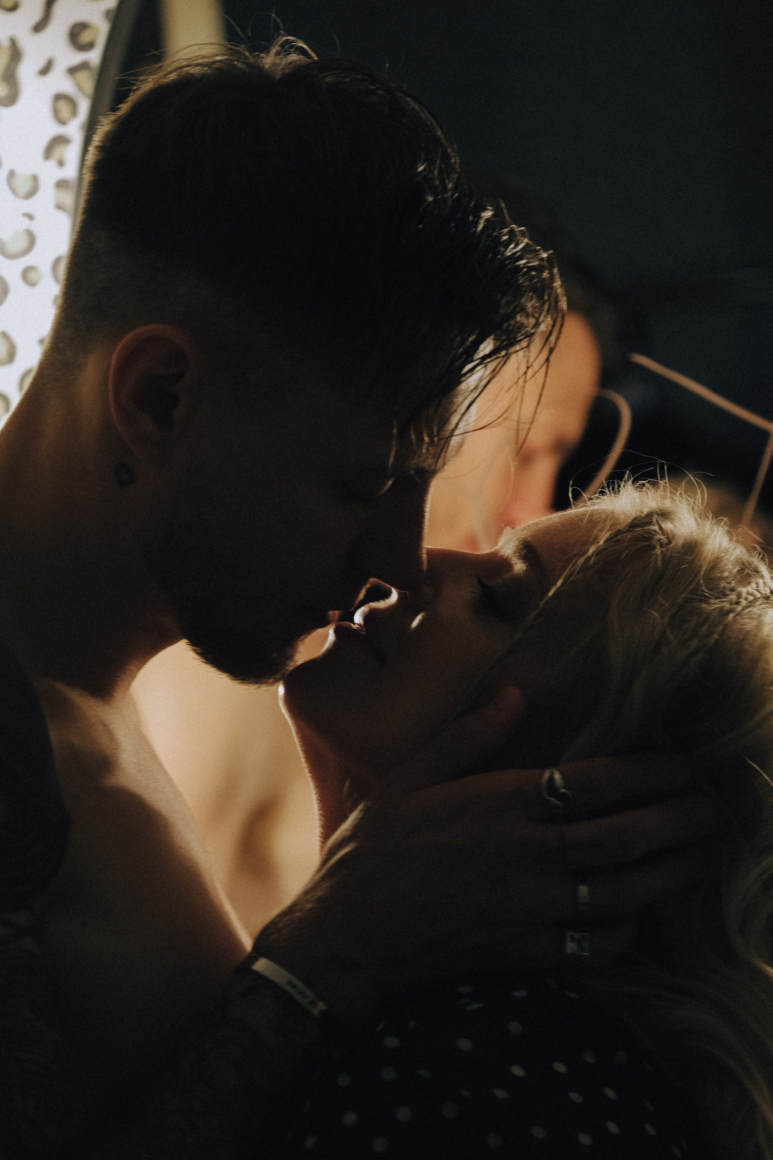 СВАДЕБНАЯ СЬЕМКА С КАБРИОЛЕТОМ В САНТК-ПЕТЕРБУРГЕ НА ПЕТРОГРАДКЕ В ОТЕЛЕ ПАНОРАМИКА. Профессиональный фотограф, Санкт-Петербург — Виктория Богомолова