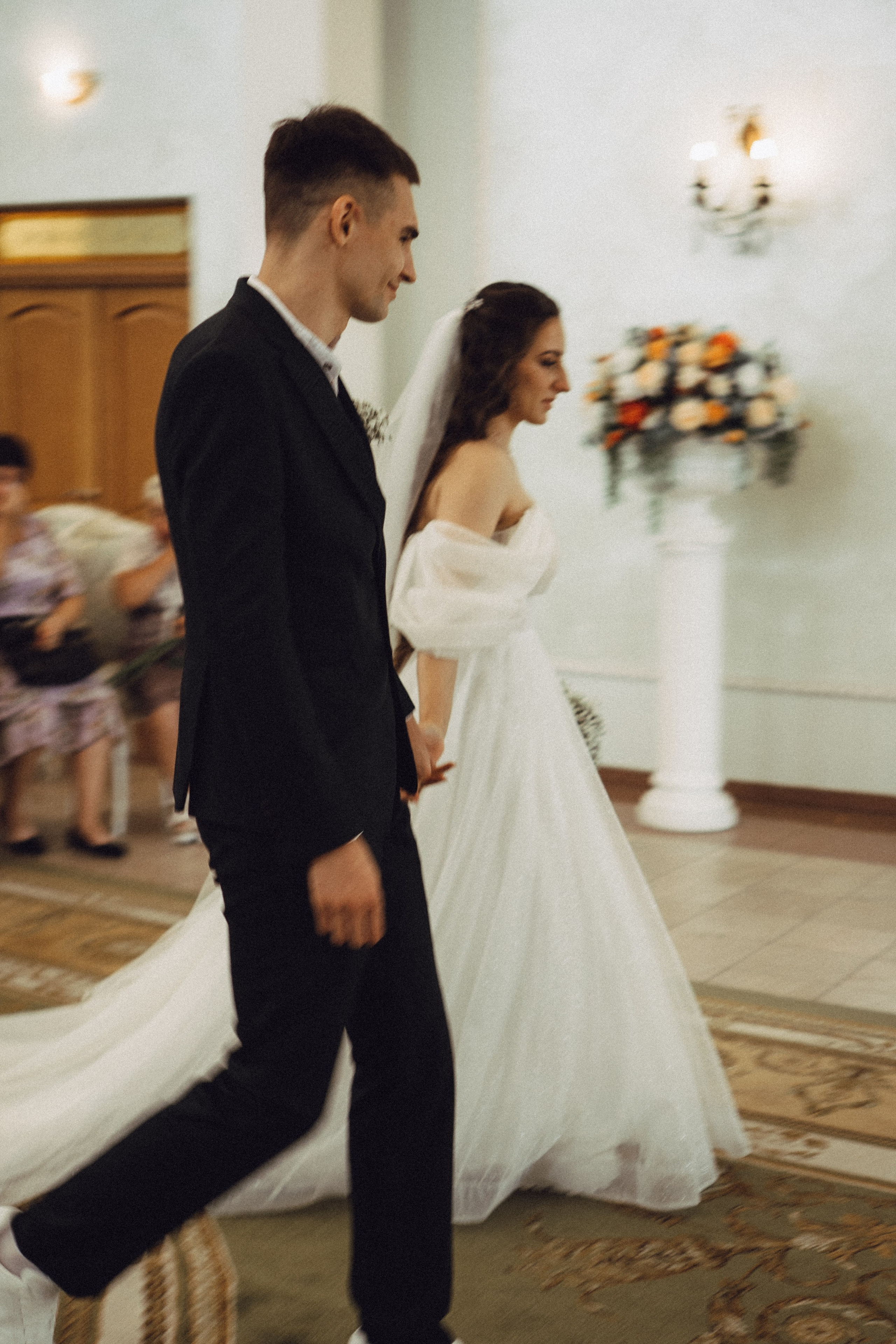 СВАДЕБНАЯ СЬЕМК В ПАРКЕ 300-ЛЕТИЯ. Профессиональный фотограф, Санкт-Петербург — Виктория Богомолова