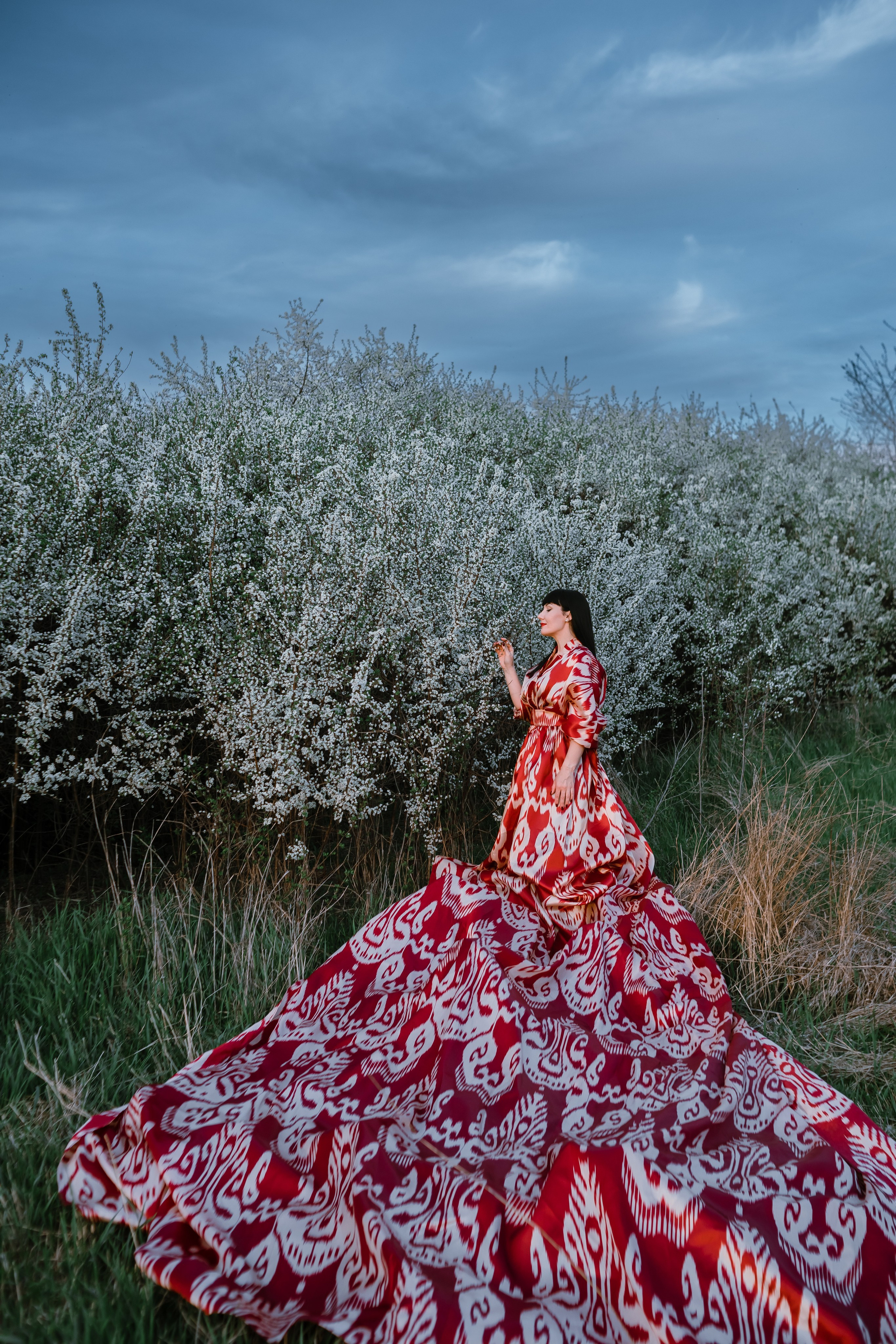 Фотосессия в платье со шлейфом. Свадебный и семейный фотограф в Краснодарском крае Мария Данилкина