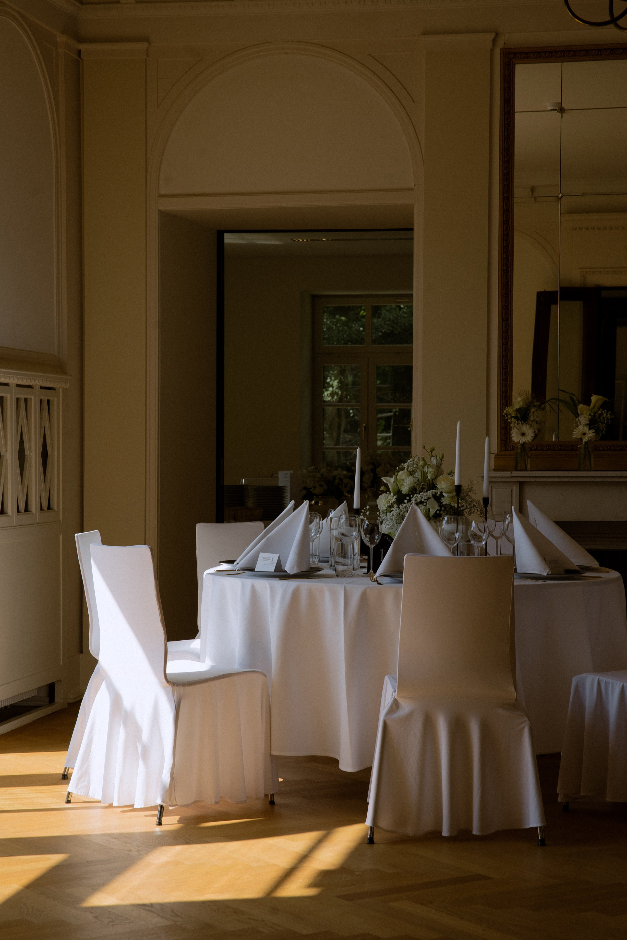 JANINE UND DUSTIN. Galina and Nikita Bykovets, a wedding photographer and videographer duo in Germany