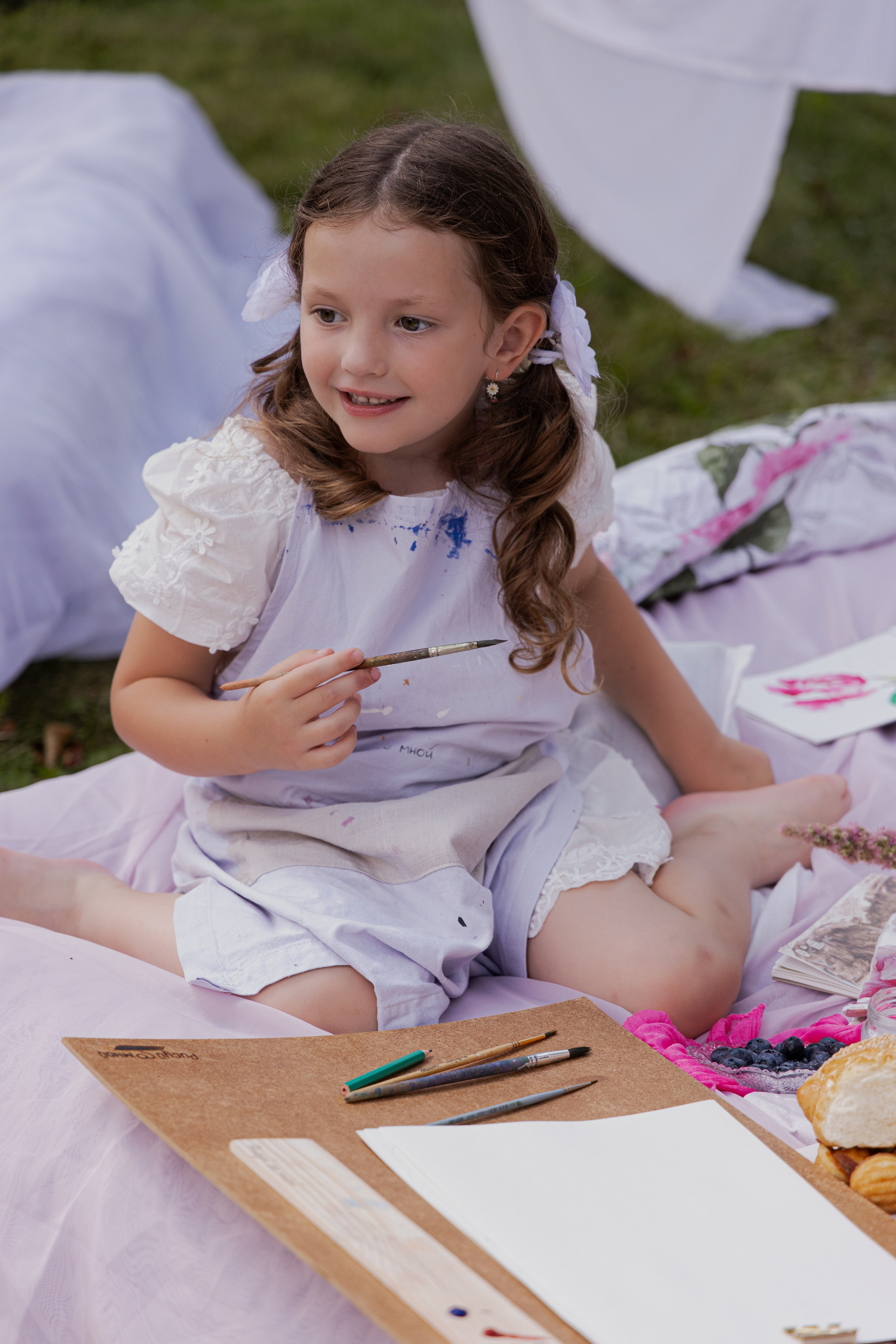 МК Пион (пикник в парке). Анастасия Ракчеева Художник