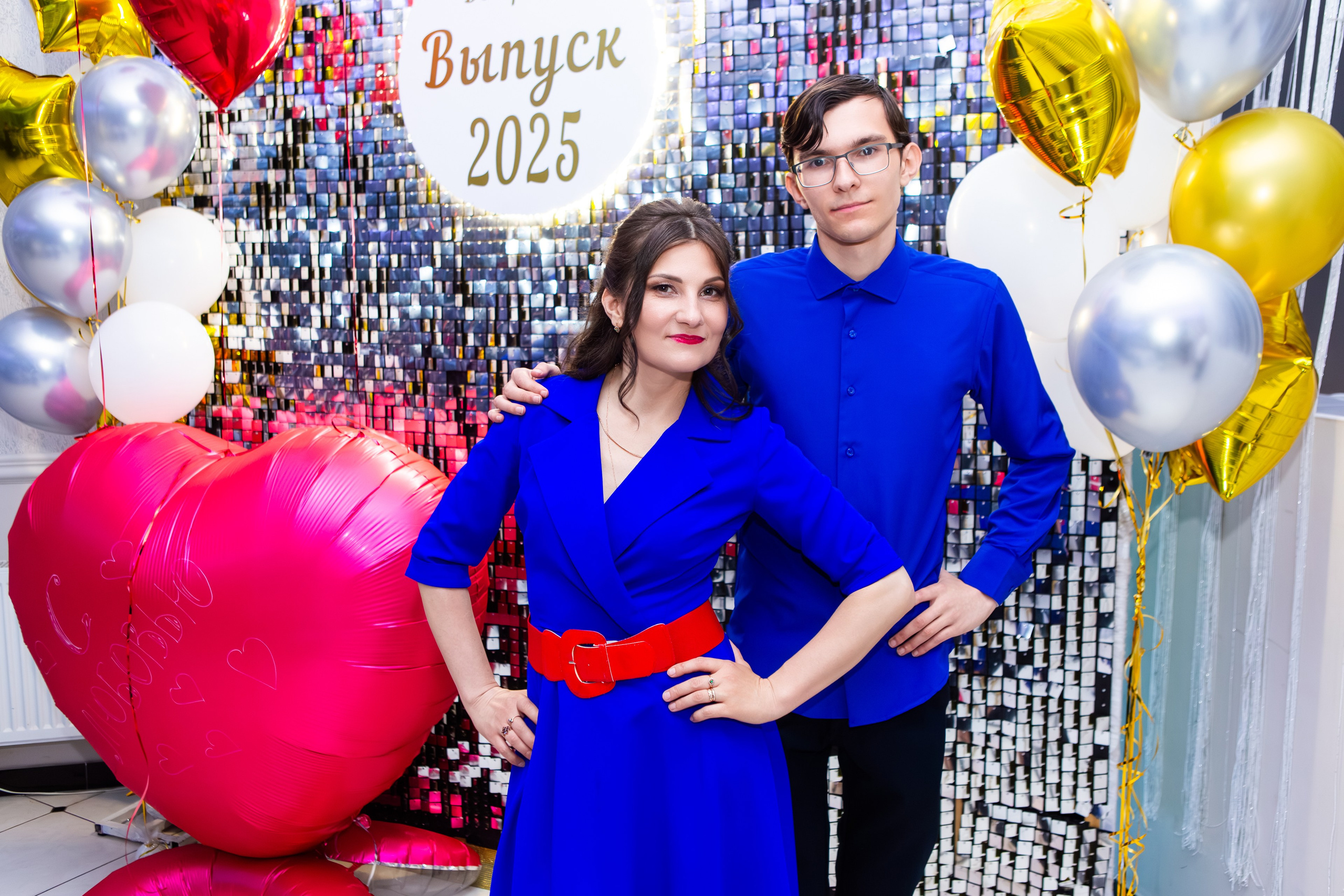 ВЫПУСКНОЙ 2025 для 11 классов. ТВОЙ АЛЬБОМ / ТВОИ ПРАВИЛА