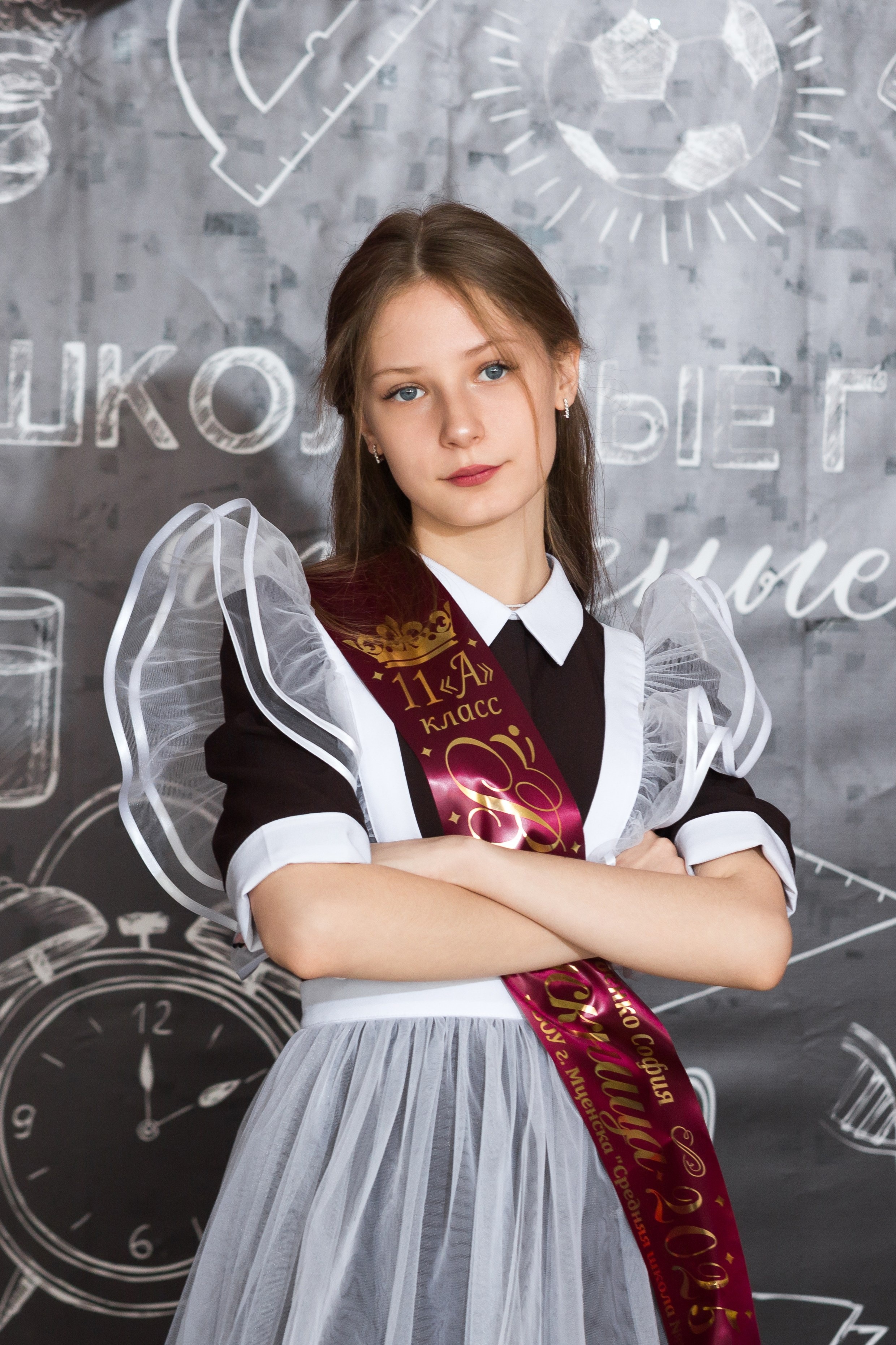 ФОТОСЕССИЯ С РОДИТЕЛЯМИ «ПОСЛЕДНИЙ ЗВОНОК — 2025» 9 ШКОЛА Г.МЦЕНСК. ТВОЙ АЛЬБОМ / ТВОИ ПРАВИЛА