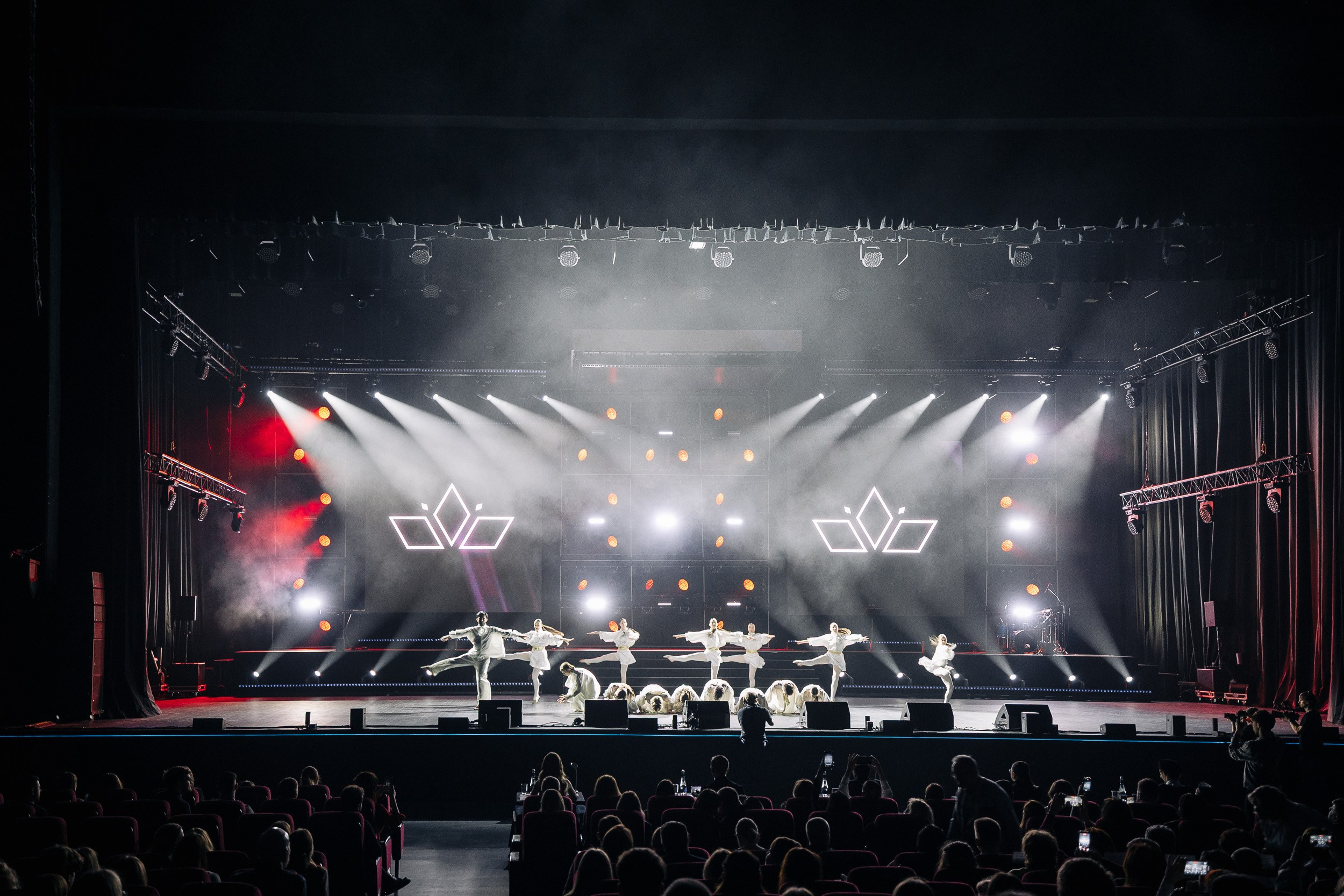 «ФИНАЛ ГОРОДСКОГО КОНКУРСА „МИСС И МИСТЕР СТУДЕНЧЕСТВО МОСКВЫ“ 2026». Фотограф Евграфов Александр