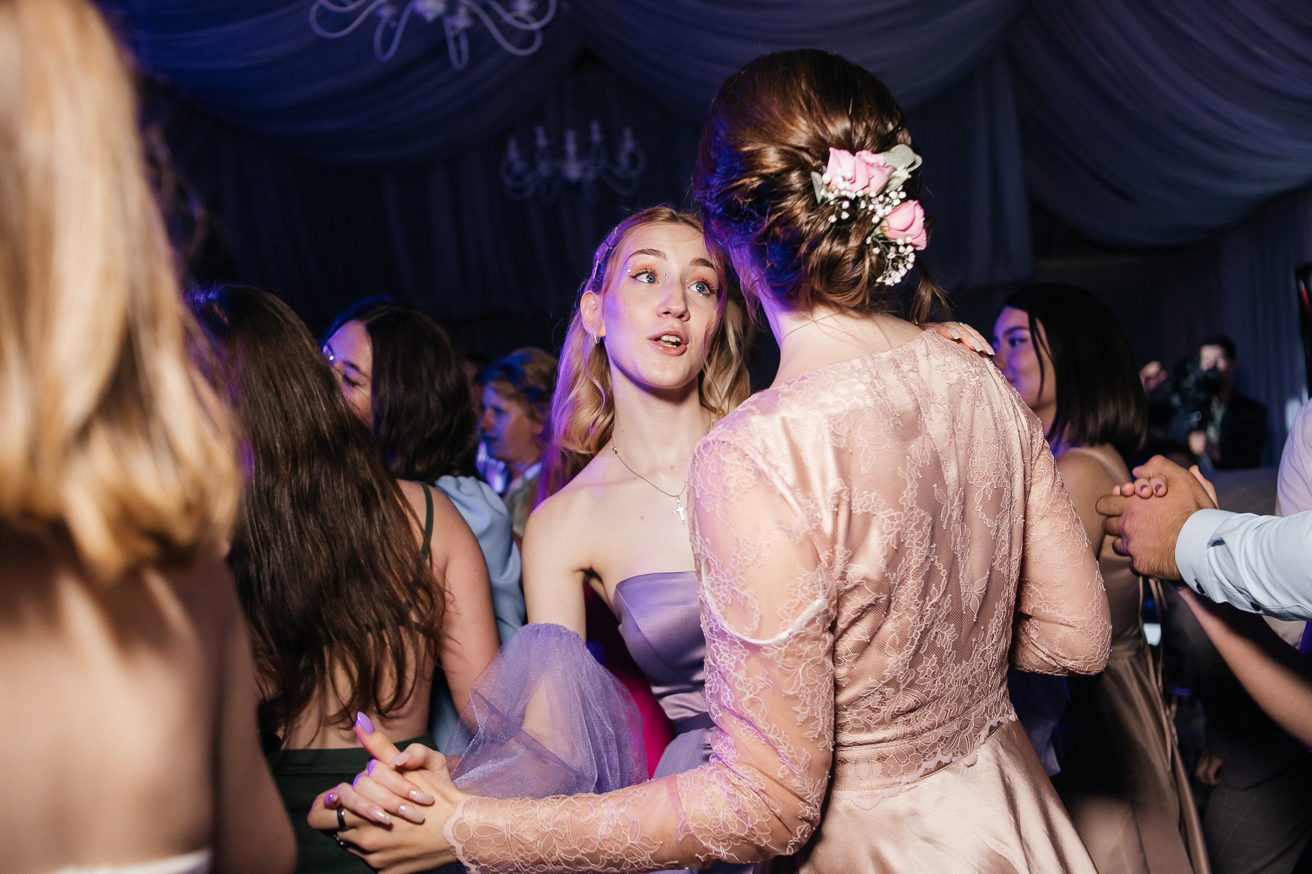 Выпускной. Креативный и женский Фотограф Омске Наталья Лебедева