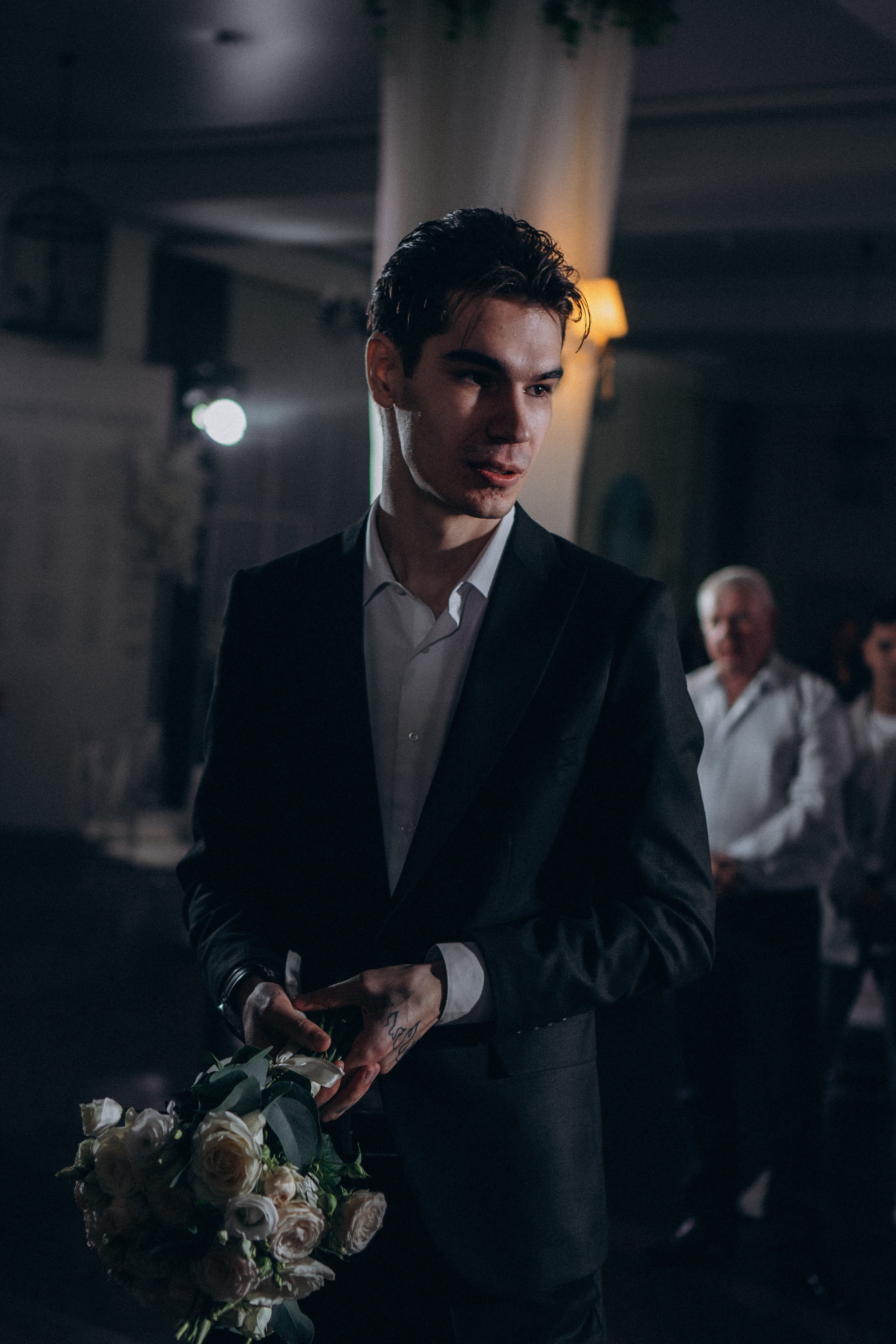 СВАДЕБНАЯ СЬЕМКА СБОРОВ В ОТЕЛЕ И ВЫЕЗД НА ЦЕРЕМОНИЮ (СНЯТО В СИБИРЕ В НИЖНЕВАРТОВСКЕ). Профессиональный фотограф, Санкт-Петербург — Виктория Богомолова