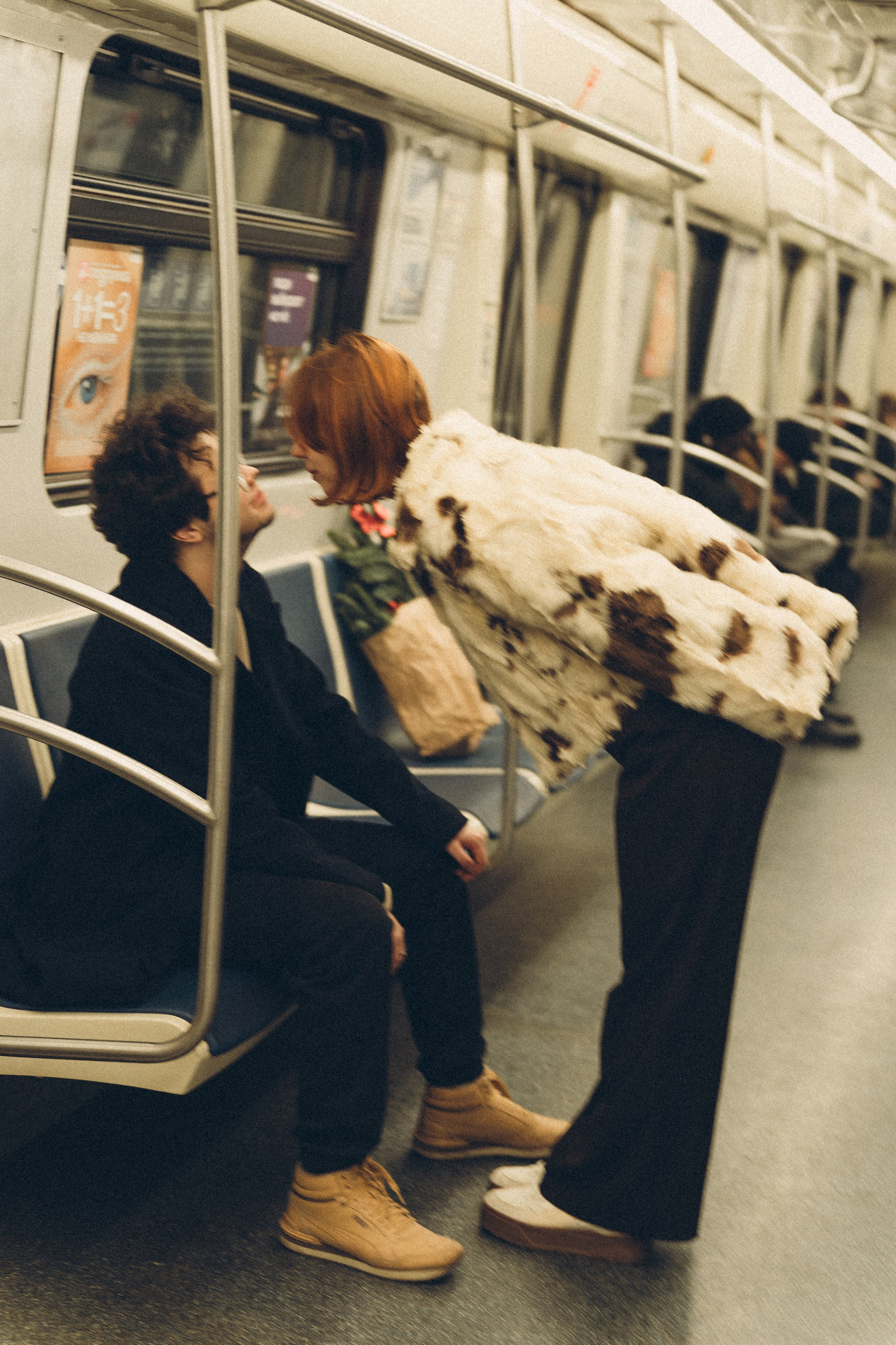 НОВОГОДНЯЯ ФОТОСЕСИИЯ ПАРЫ В МЕТРО ЛЮБОВЬ. Профессиональный фотограф, Санкт-Петербург — Виктория Богомолова