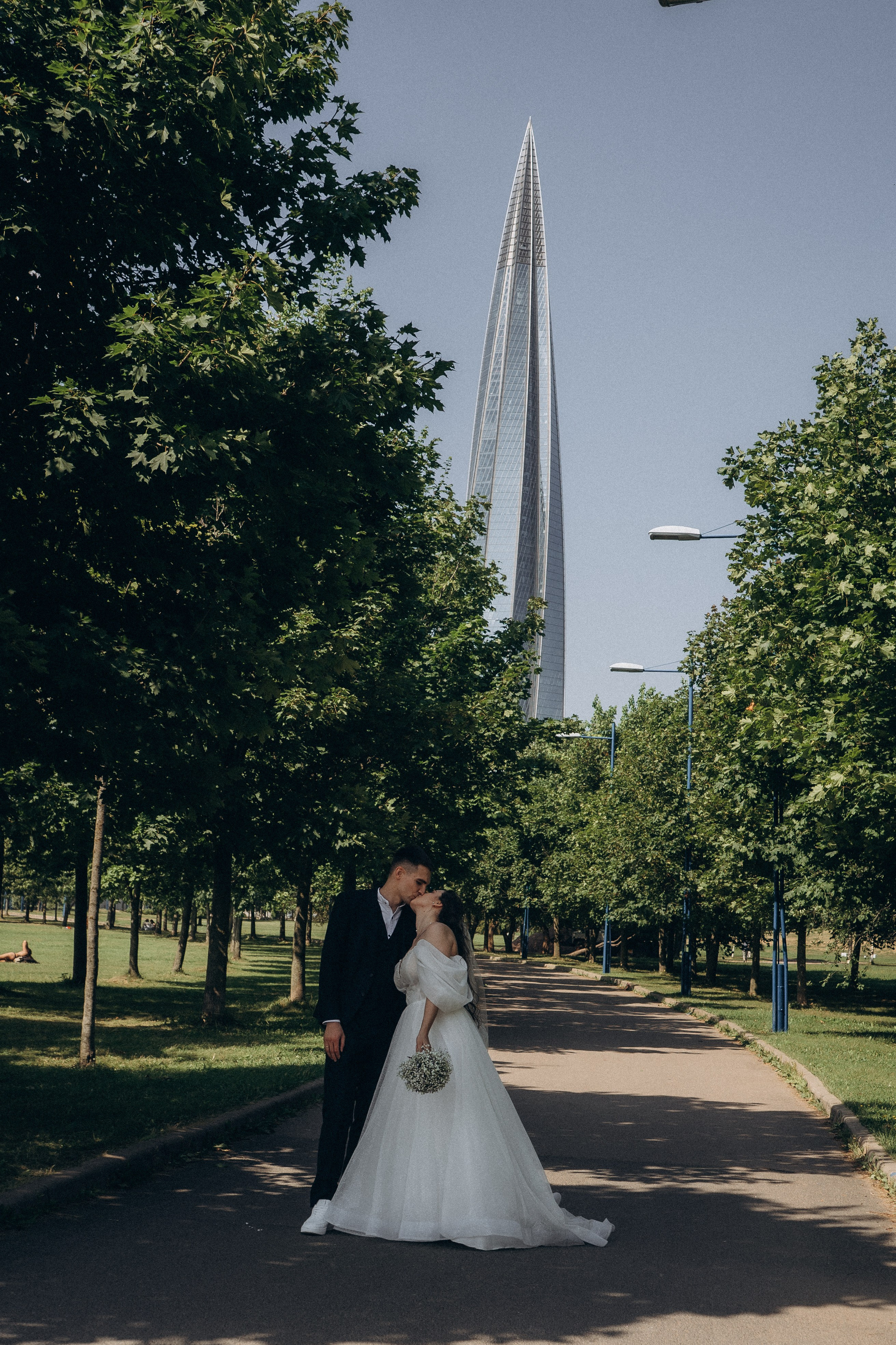 СВАДЕБНАЯ СЬЕМК В ПАРКЕ 300-ЛЕТИЯ. Профессиональный фотограф, Санкт-Петербург — Виктория Богомолова