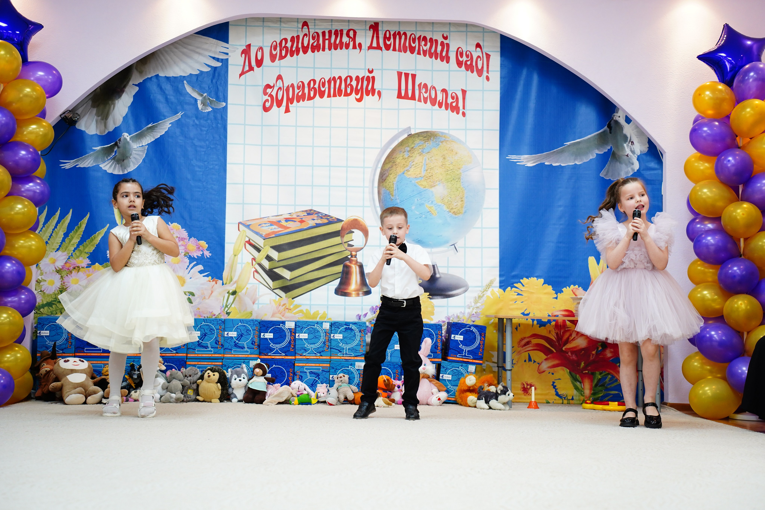 Репортажная съемка /Выпускной//. MEMENTO.Выпускные альбомы, школьные, юбилейные и другие книги. Ростов-на-Дону