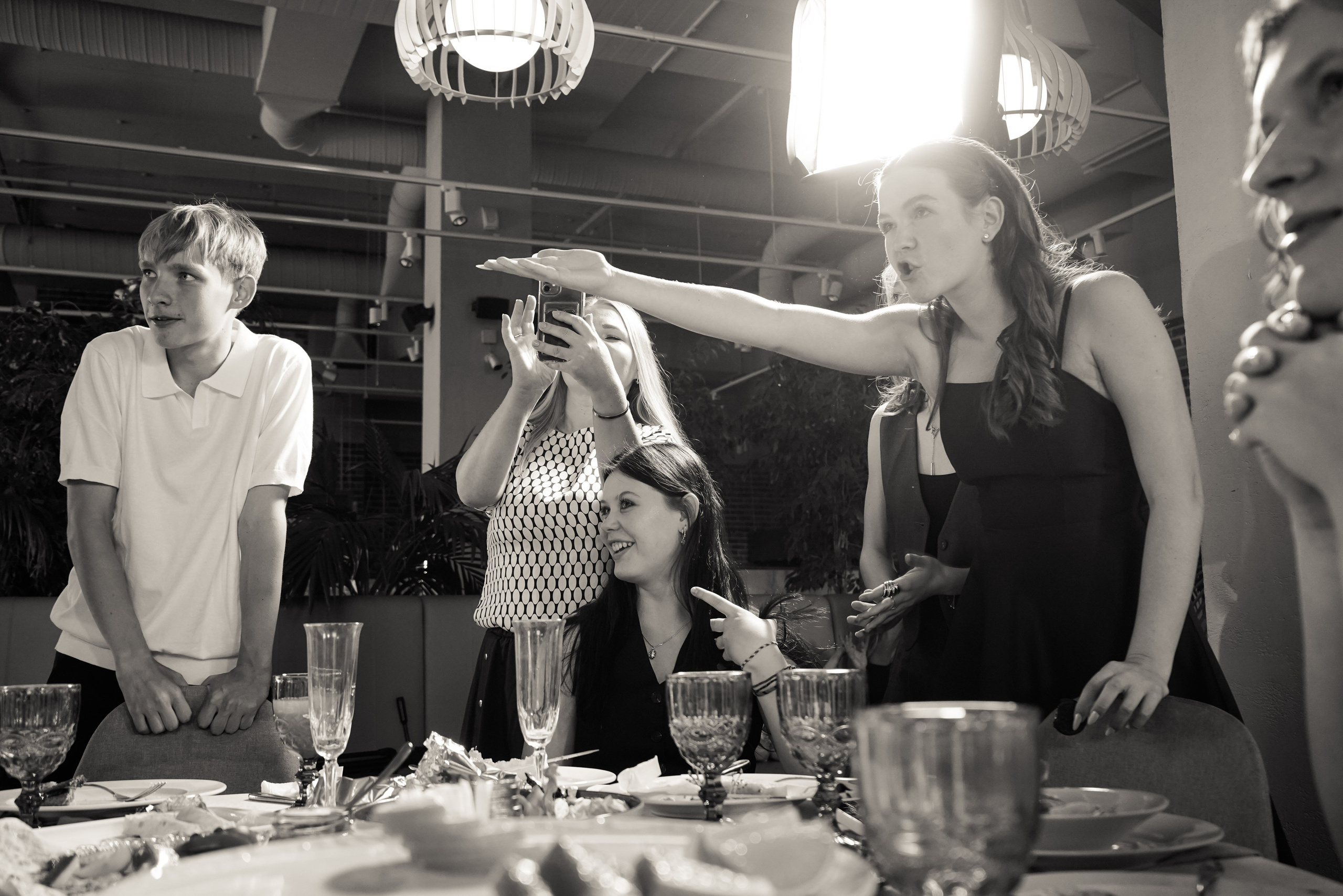 Выпускной вечер, гимназия № 40, 9 класс. Семейный и портретный фотограф в Екатеринбурге Анна Лобанова