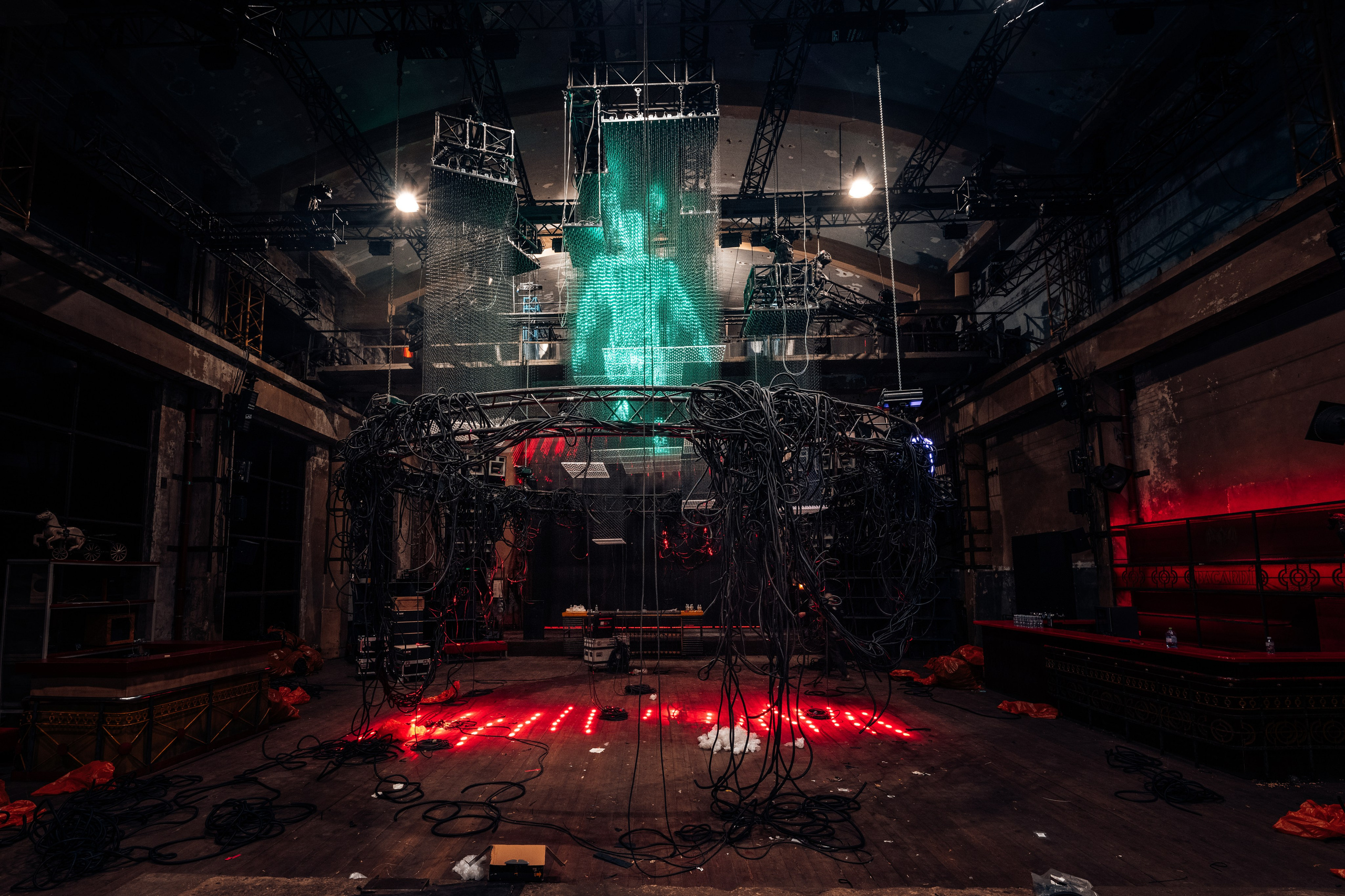 Ø Backstage, SILA SVETA. @tomrus: Рустам Шагиморданов — фотограф