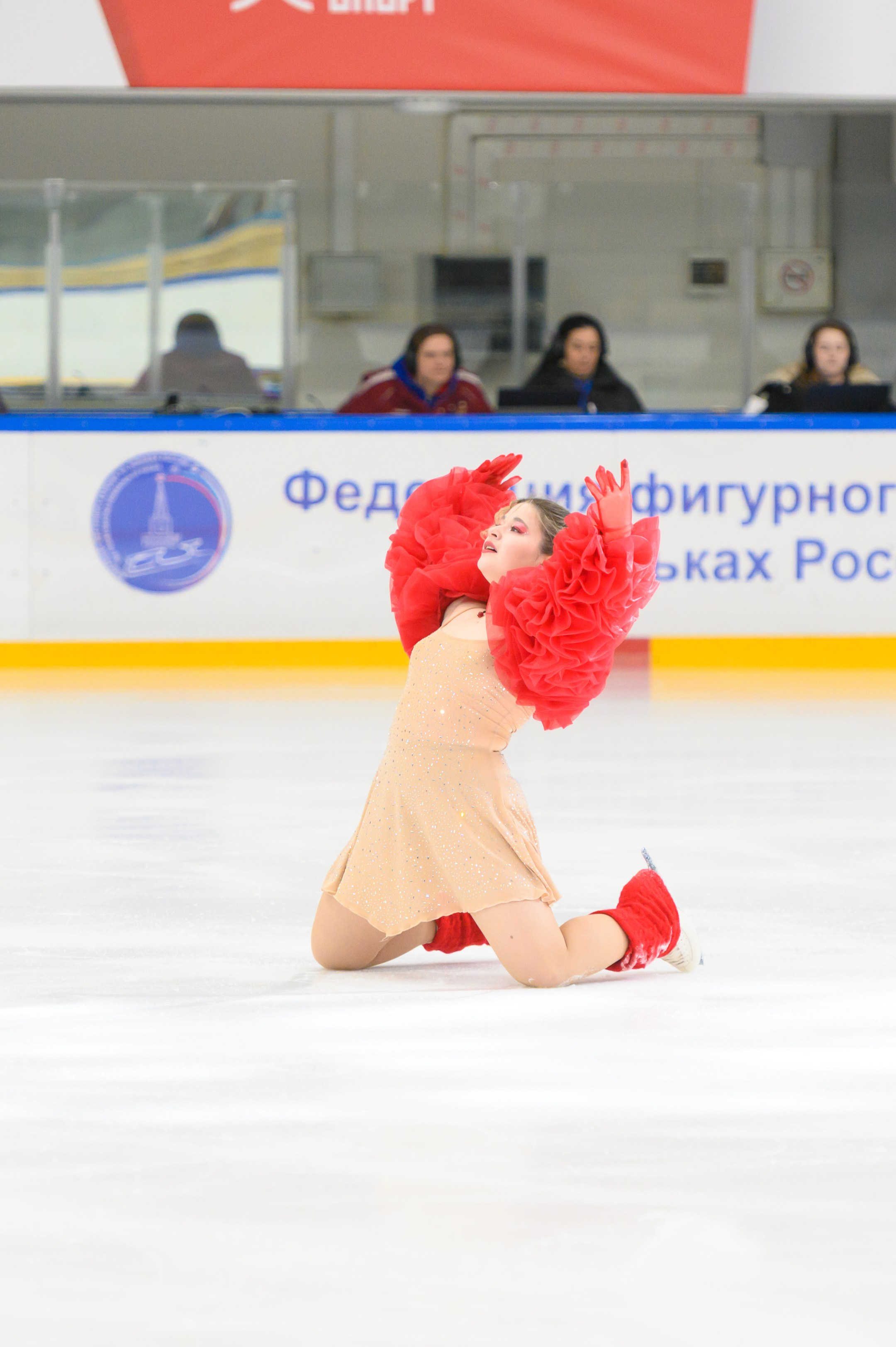 Любительский чемпионат Москвы по фигурному катанию. Портретный фотограф в Москве Полина Старцева