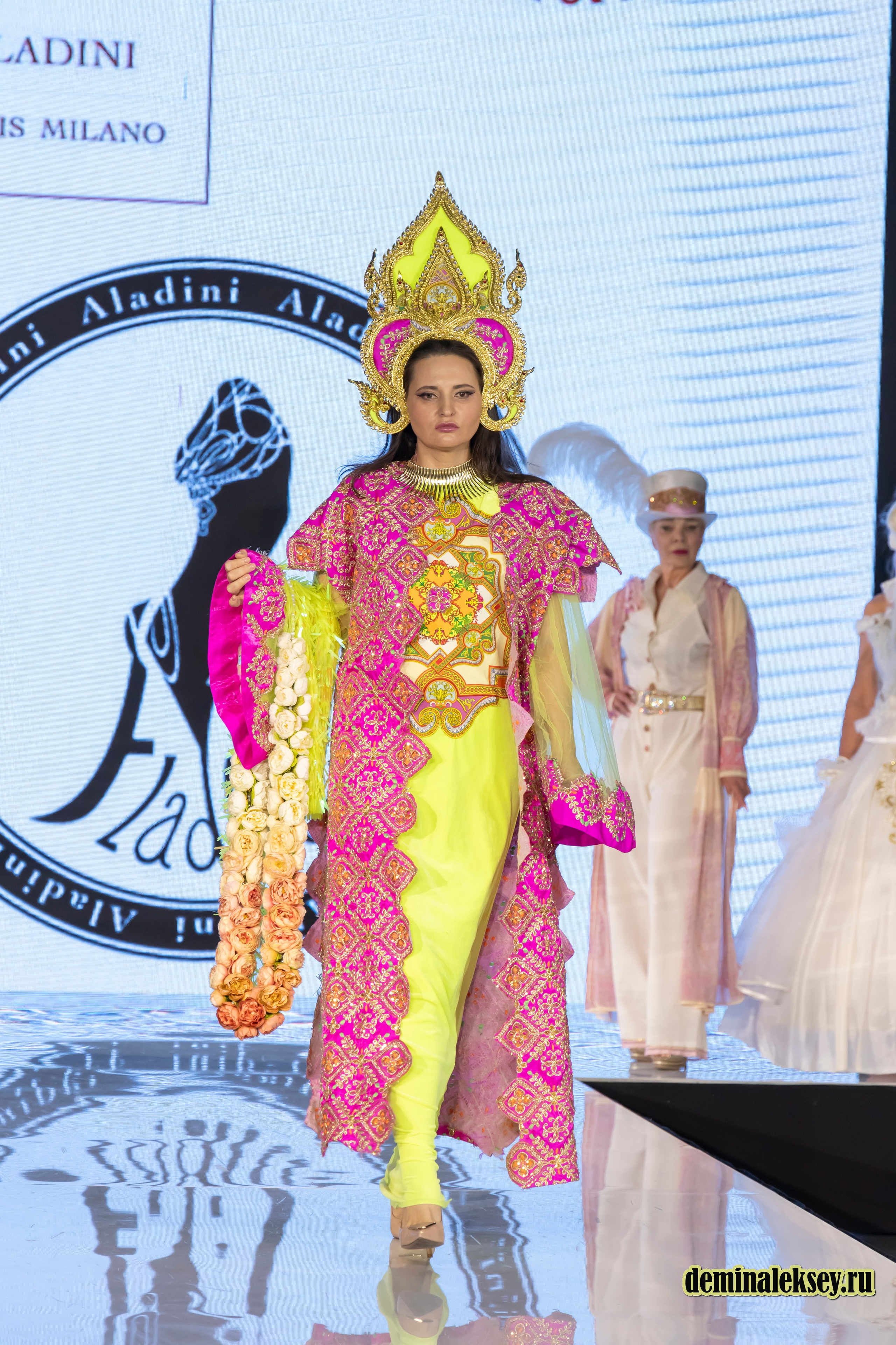 Показ бренда Аладини на выставке Уникальная Россия 2025. Репортажный, семейный и студийный фотограф в Москве Демин Алексей