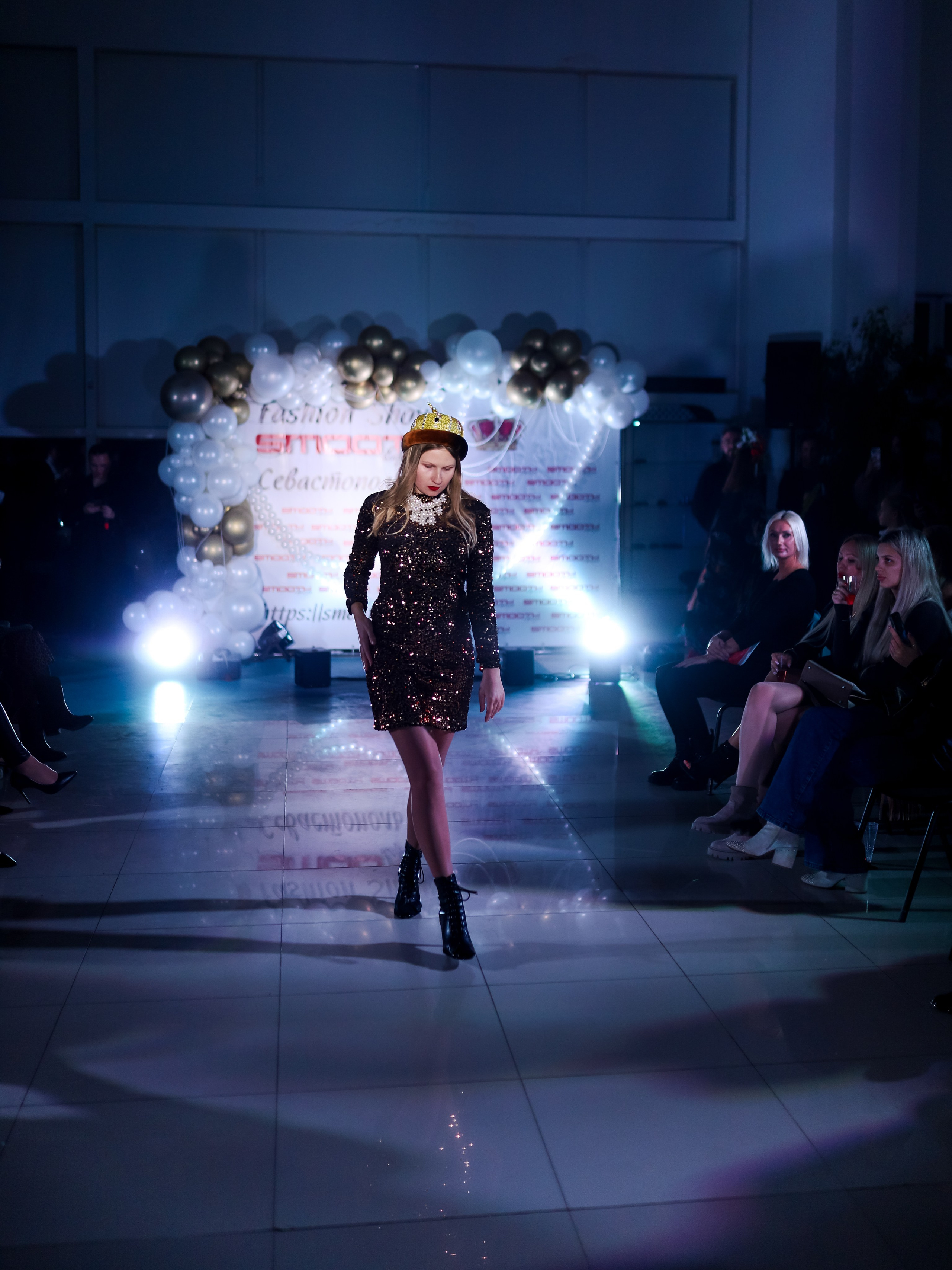 Показ коллекции Жанны Стеклянниковой — Omoda/SMOOTH