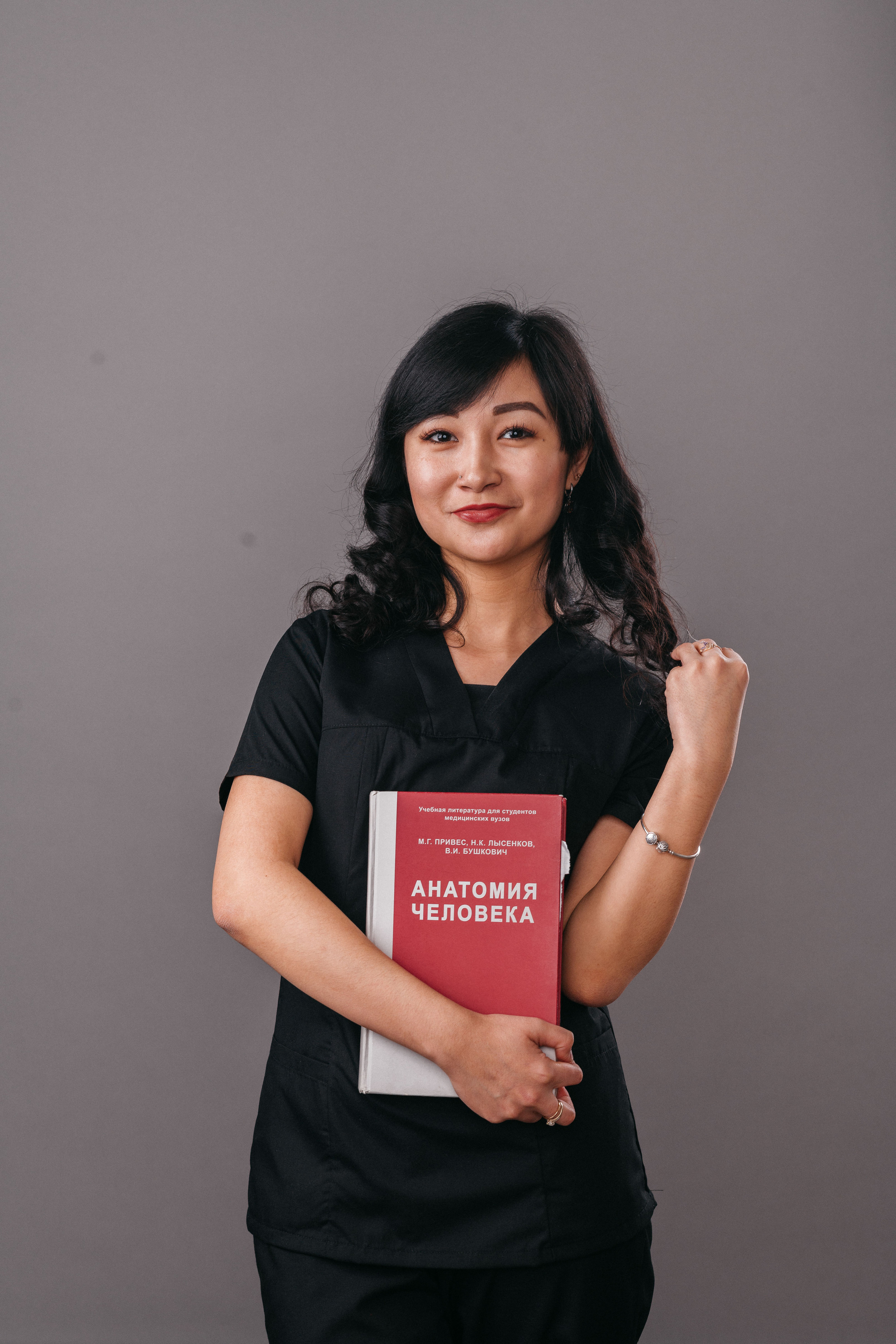 АГМУ портреты и групповые фото. Свадебный и школьный фотограф в Астрахани