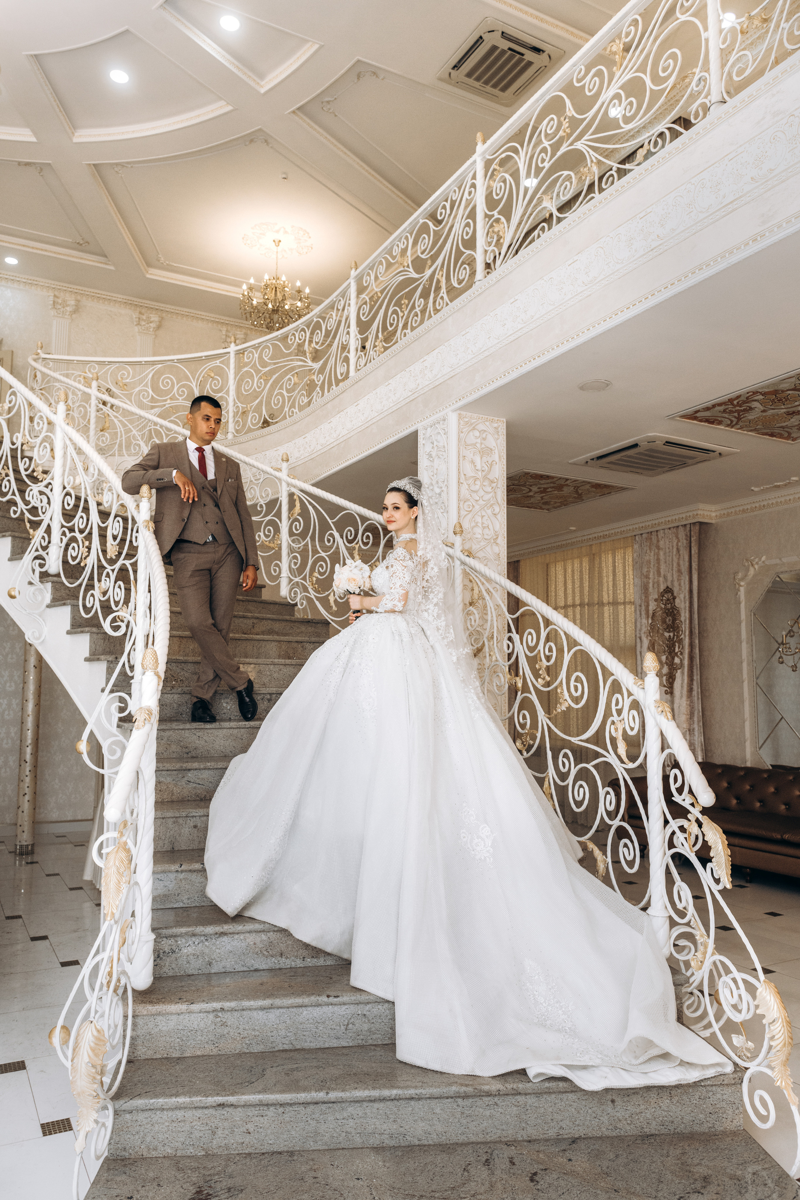 Раис и Лиана. Свадебный и школьный фотограф в Астрахани