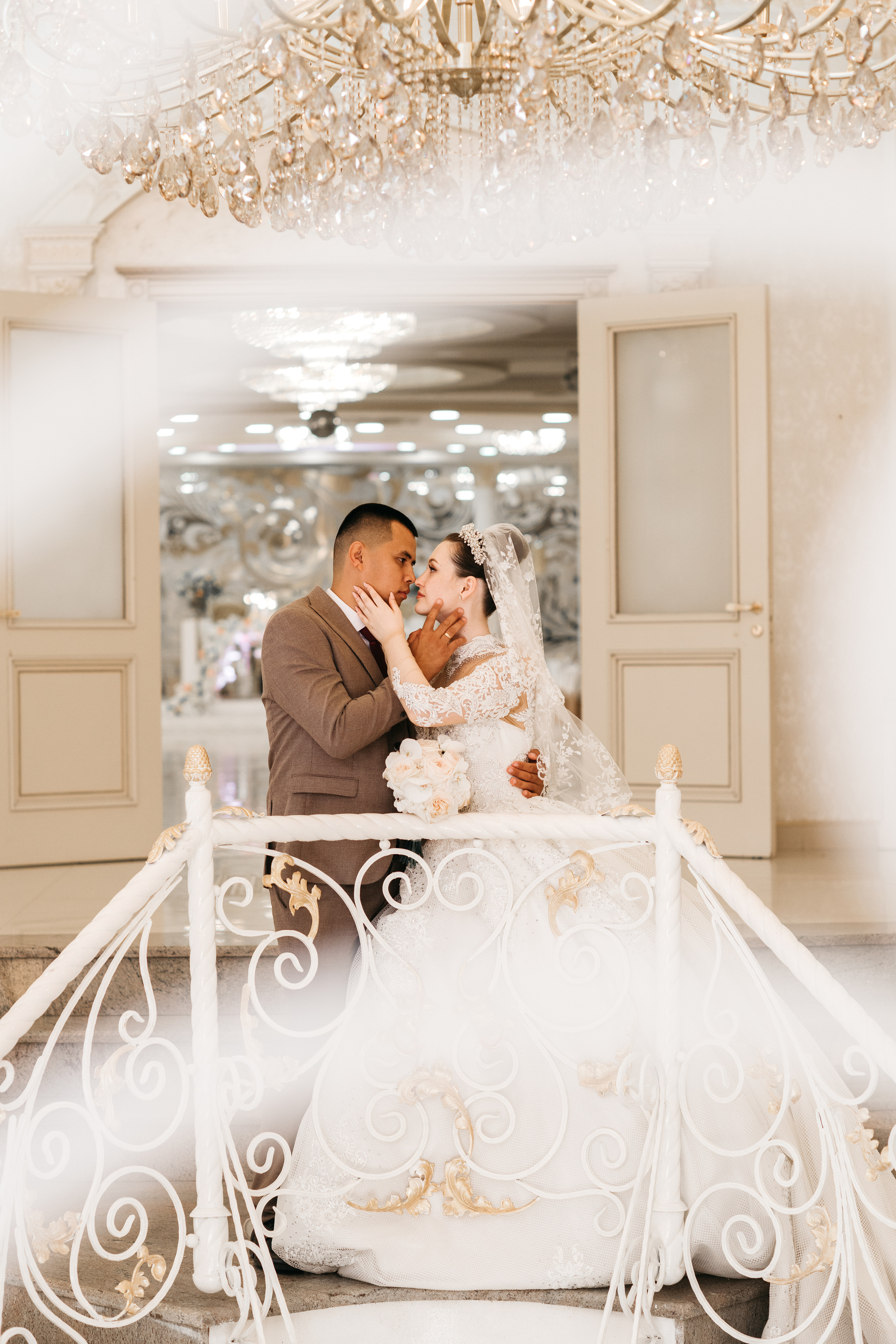 Раис и Лиана. Свадебный и школьный фотограф в Астрахани