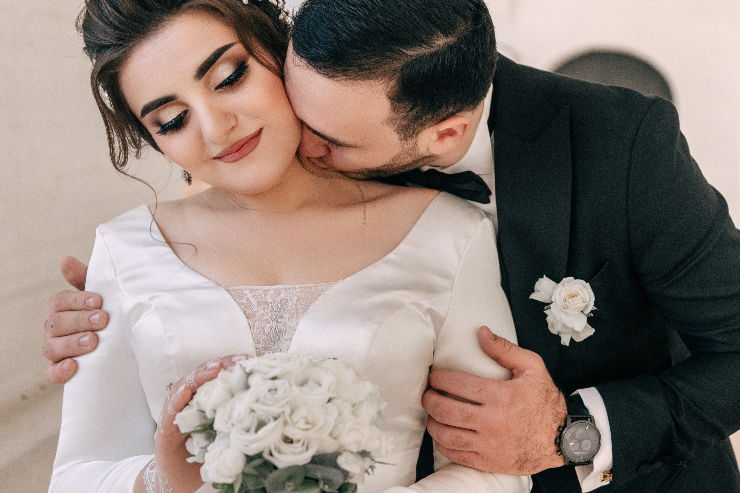 Федаил и Айтан. Свадебный и школьный фотограф в Астрахани