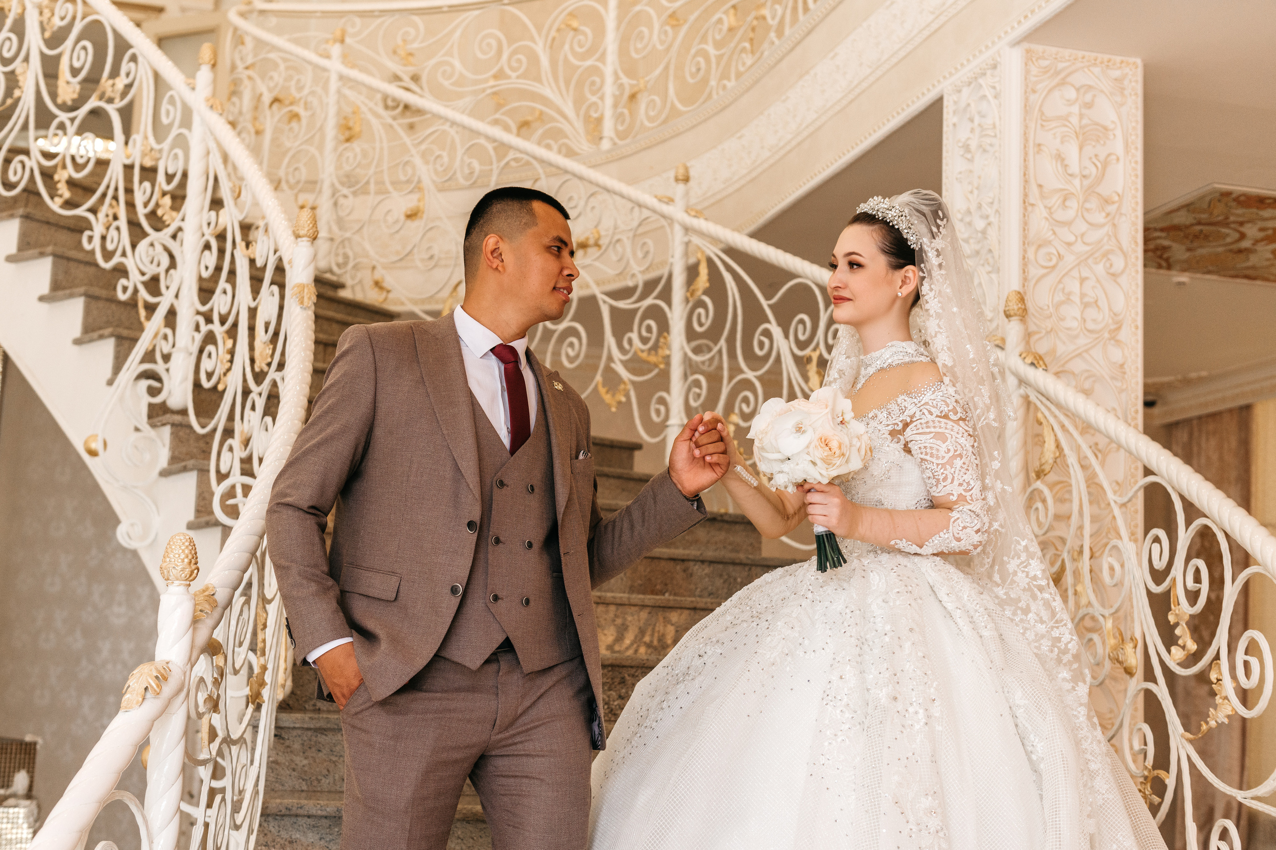 Раис и Лиана. Свадебный и школьный фотограф в Астрахани