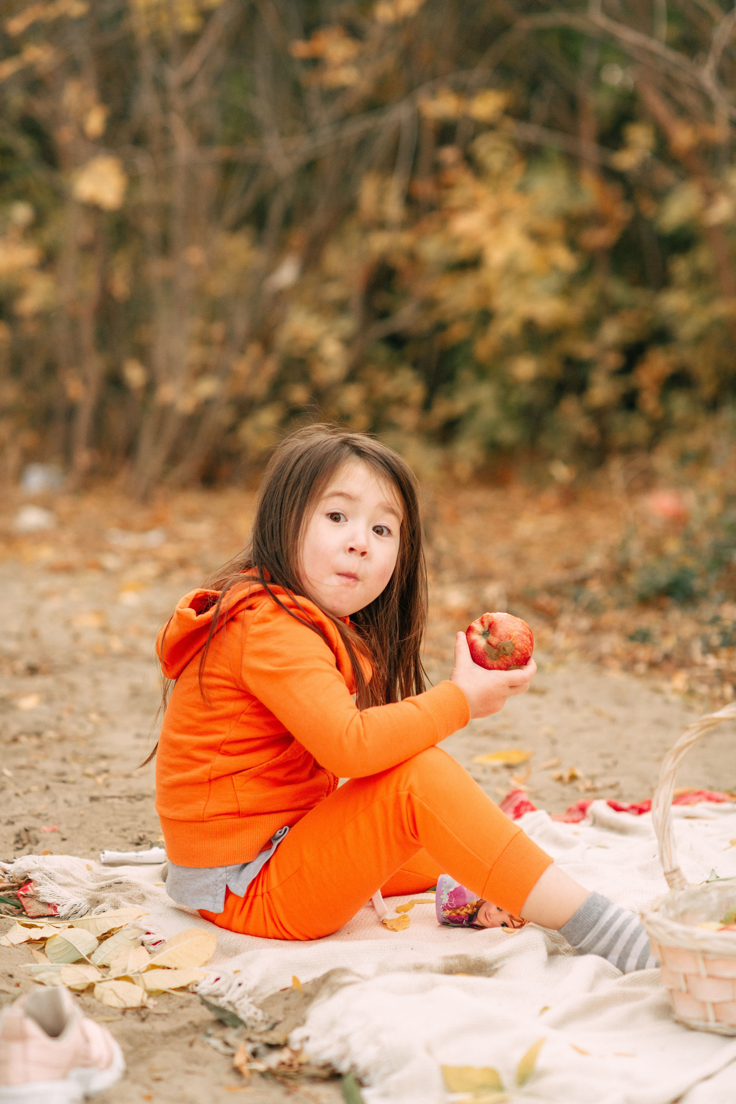 Осенняя. Свадебный и школьный фотограф в Астрахани