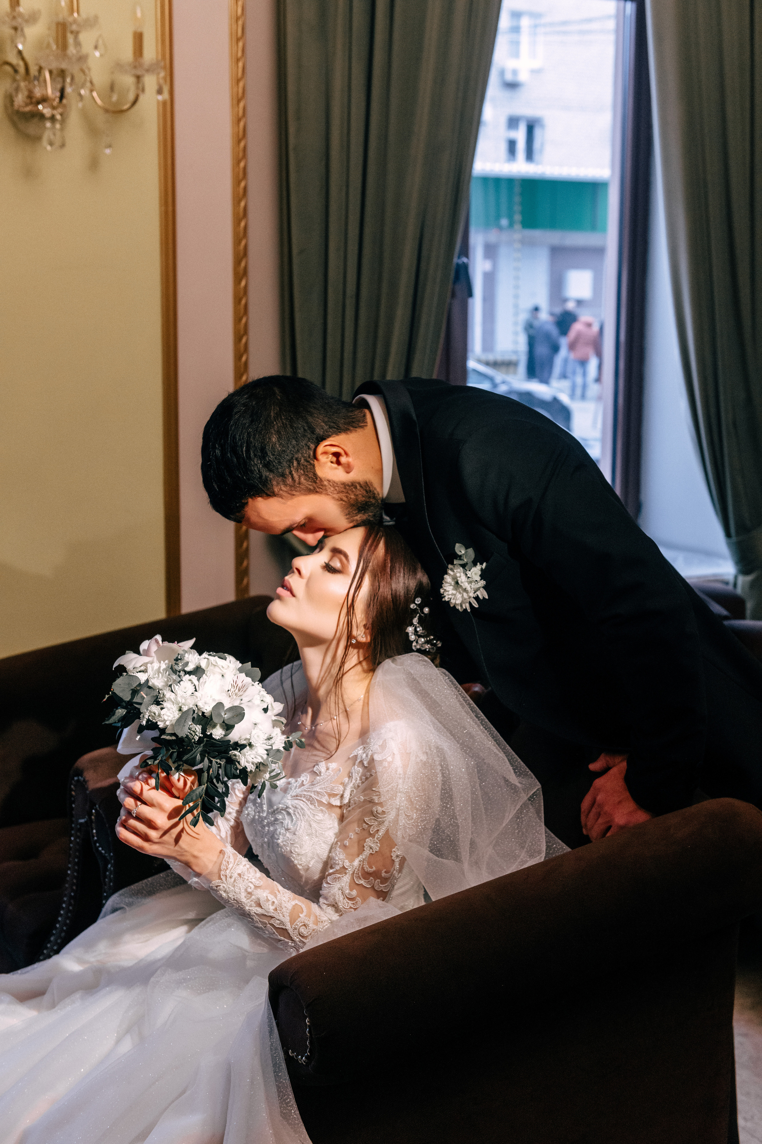 Касим и Диана. Свадебный и школьный фотограф в Астрахани