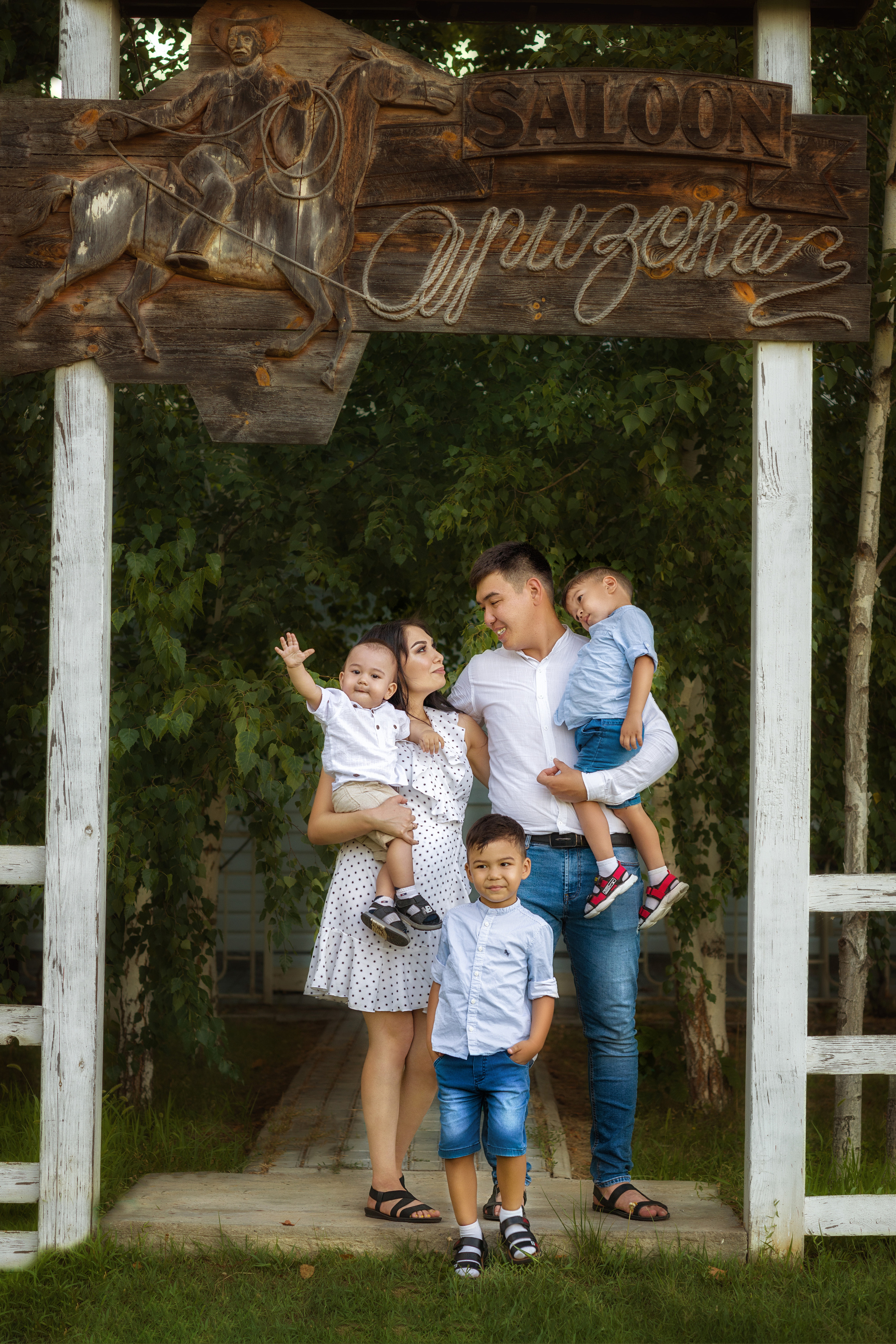 Халик и Дарья. Свадебный и школьный фотограф в Астрахани