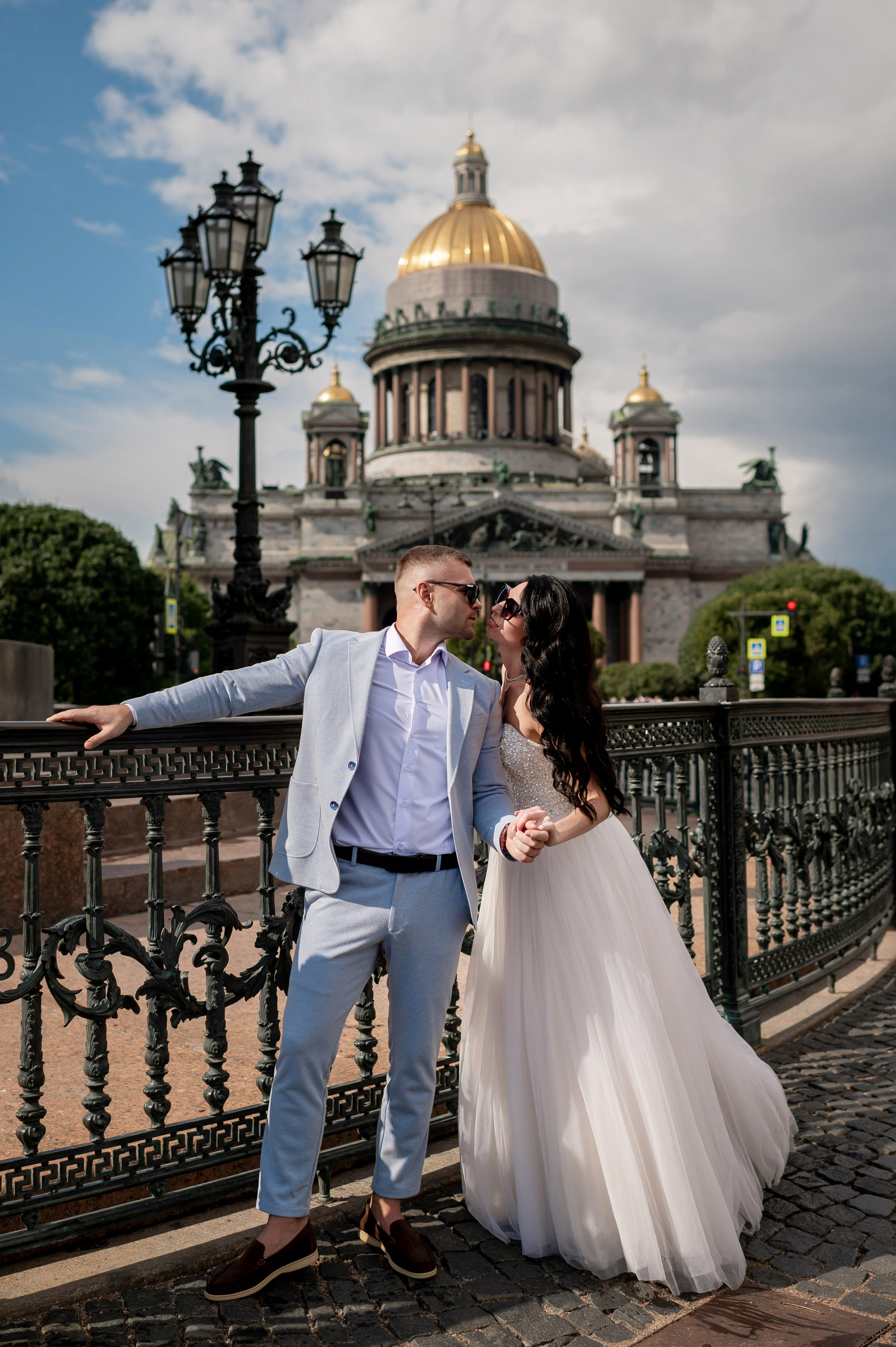 Елена и Илья (фотосессия у городской Невской Ратуши, Исаакиевская площадь). Портретный, семейный и свадебный фотограф в Санкт-Петербурге и в Пушкине Ширяев Денис
