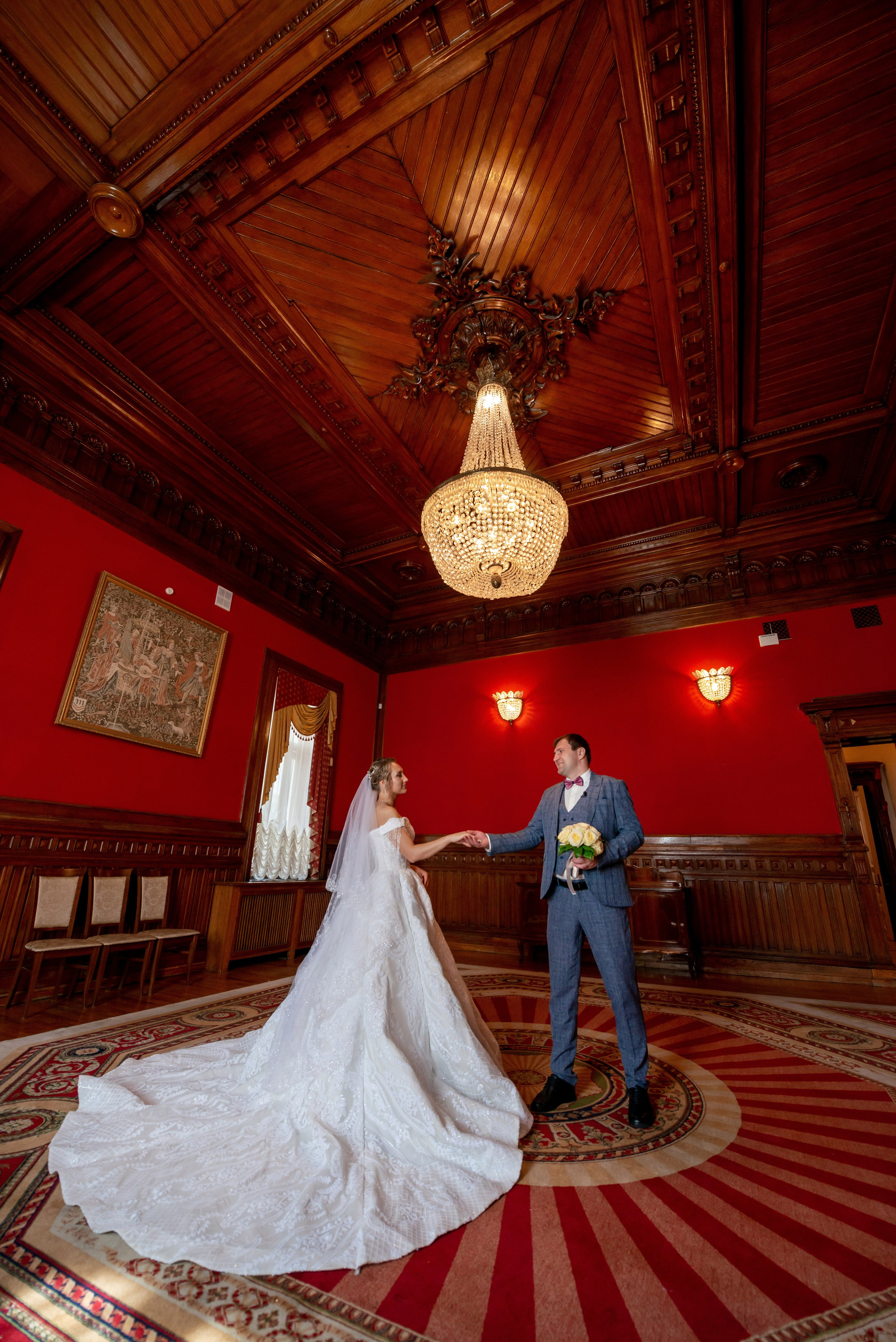 Анастасия и Игорь (фотосессия во Втором Дворце Бракосочетания, Польский сад, здание городской Ратуши). Портретный, семейный и свадебный фотограф в Санкт-Петербурге и в Пушкине Ширяев Денис