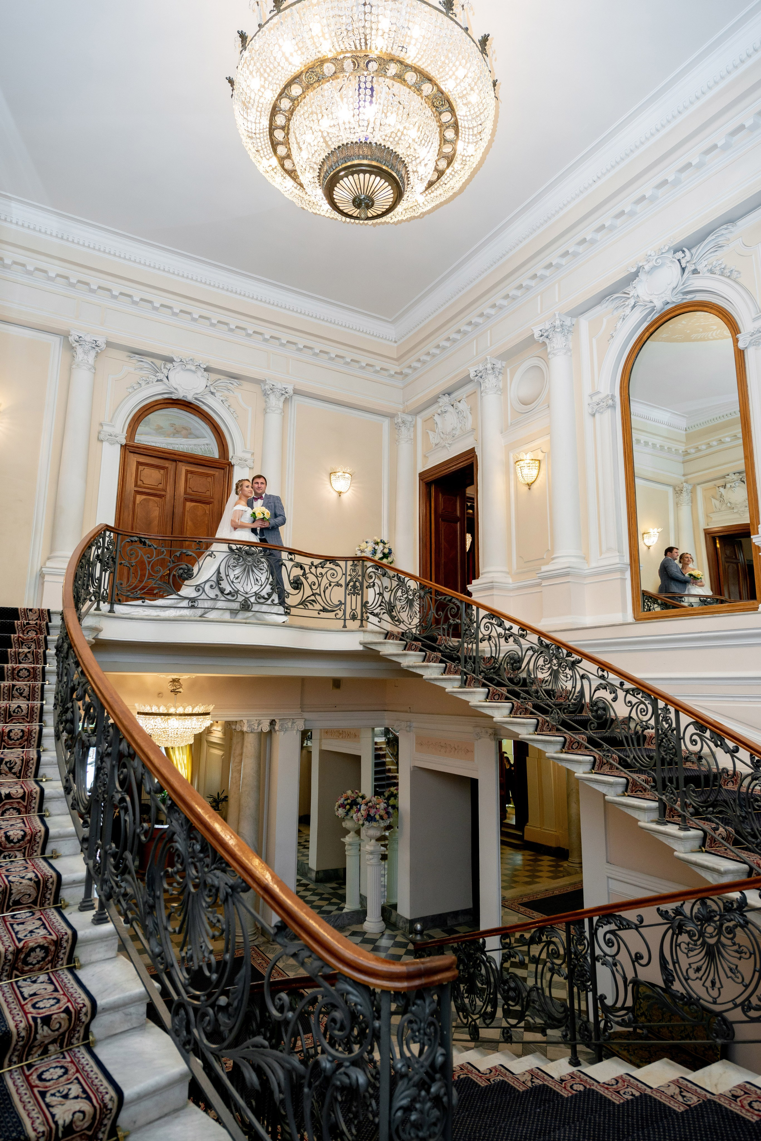 Анастасия и Игорь (фотосессия во Втором Дворце Бракосочетания, Польский сад, здание городской Ратуши). Портретный, семейный и свадебный фотограф в Санкт-Петербурге и в Пушкине Ширяев Денис