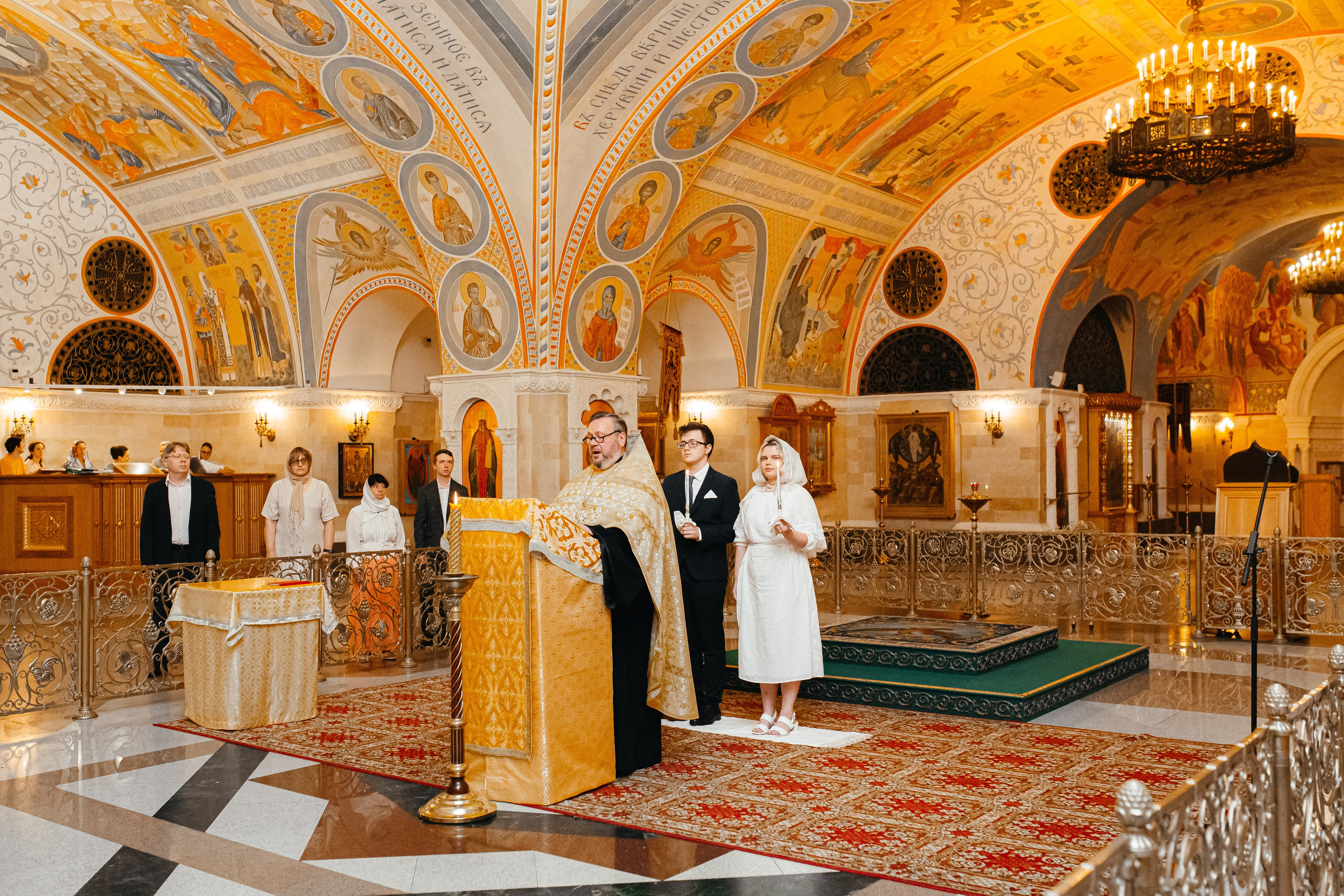 Храм Христа Спасителя. Свадебный и семейный фотограф